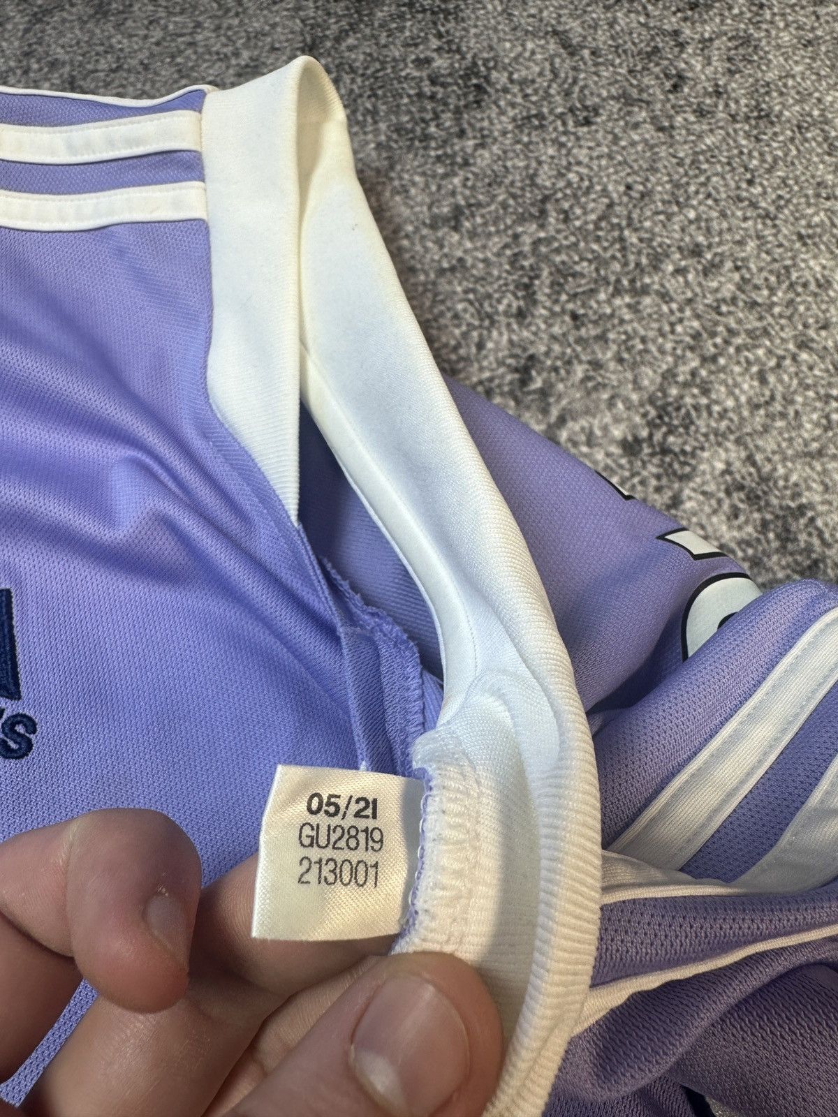 Adidas Adidas Phillips 23 Leeds United Soccer Jersey Blokecore M Size US M / EU 48-50 / 2 - 7 Thumbnail