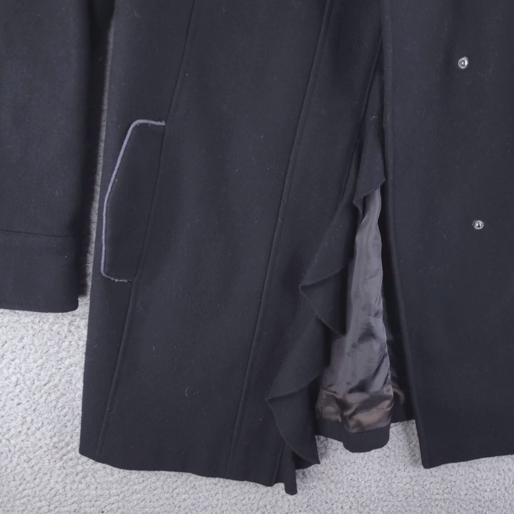 Vintage Tahari Coat Womens XS Black Wool Overcoat CLEAN Size XS / US 0-2 / IT 36-38 - 3 Thumbnail