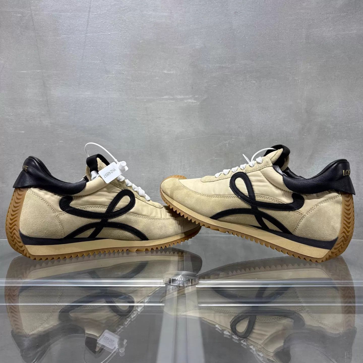 Loewe Loewe Flow Runner Khaki Sneakers 41 Size US 8 / EU 41 - 5 Thumbnail