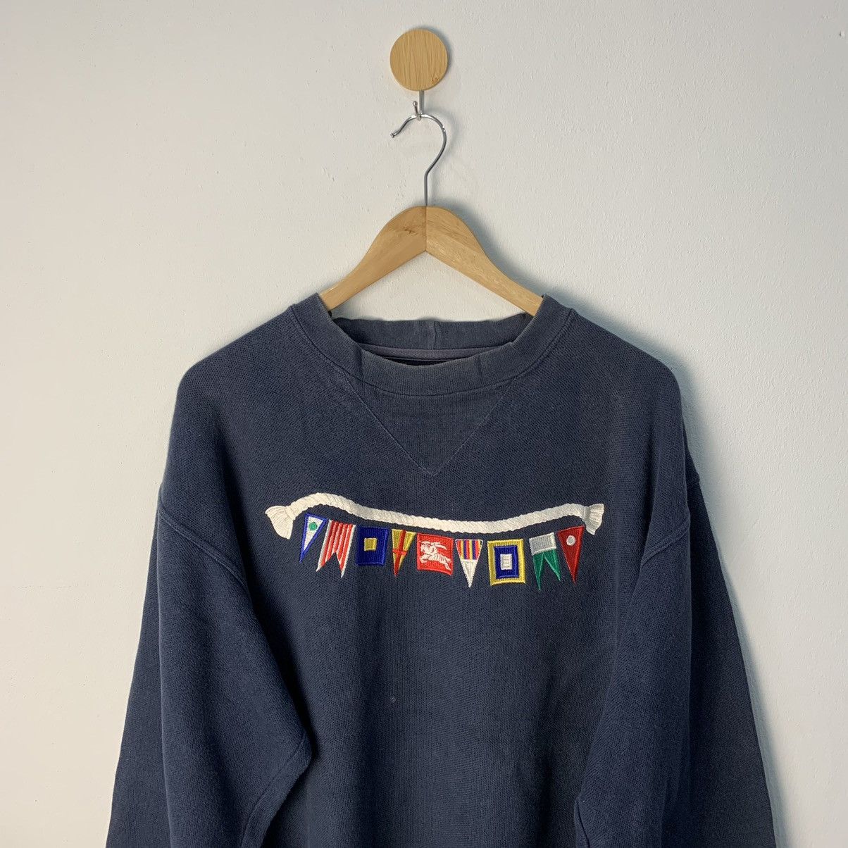Burberry Vintage Burberrys Crewneck Sweatshirt Navy Faded Colour L Size US L / EU 52-54 / 3 - 5 Thumbnail