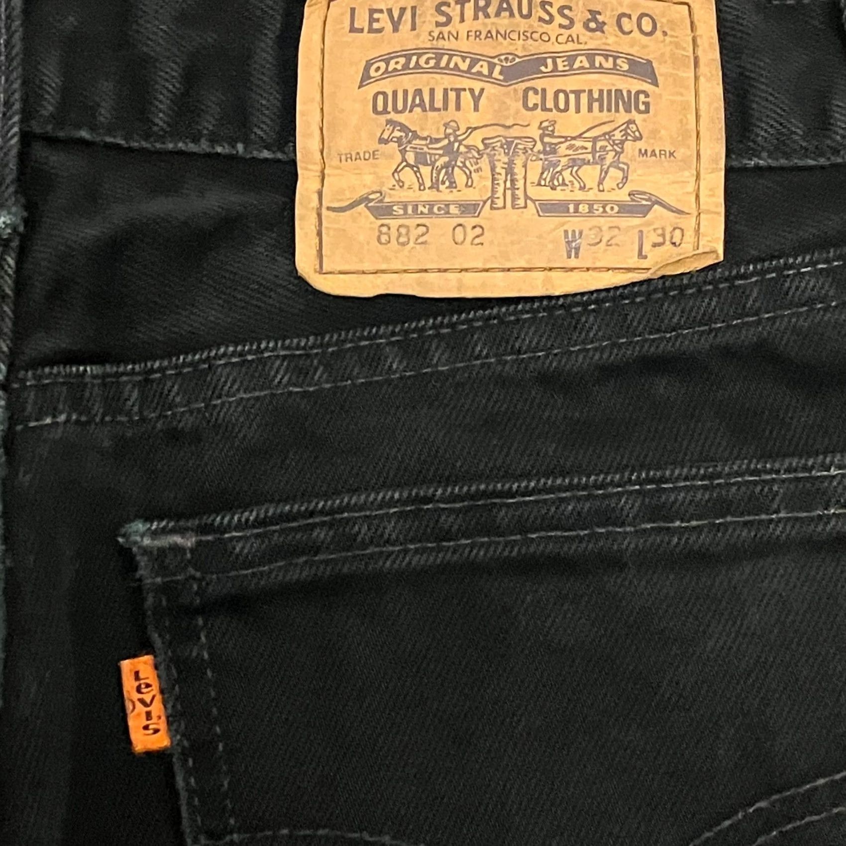 Levi's Vintage Levi’s 882 Jeans Black Denim Straight Fit Orange Tab 90s 30W 29L Womens Size 30" / US 8 / IT 44 - 4 Thumbnail