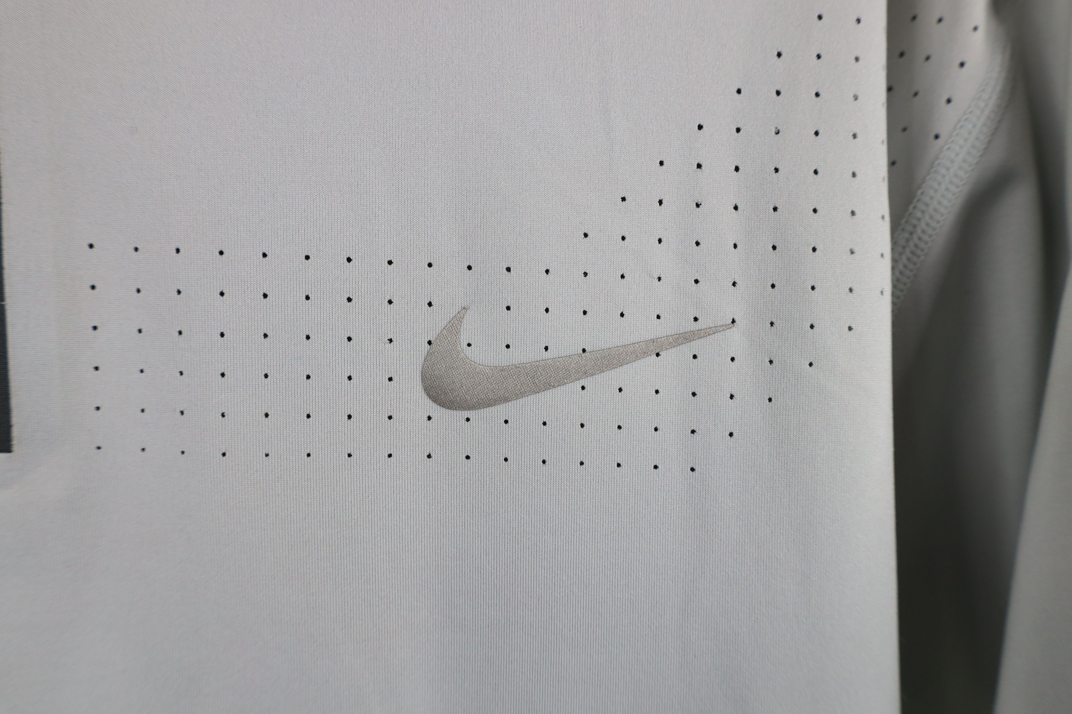 Nike × Vintage Nike Golf Tiger Woods Collection Collared Golfing Polo Shirt Size US S / EU 44-46 / 1 - 4 Thumbnail