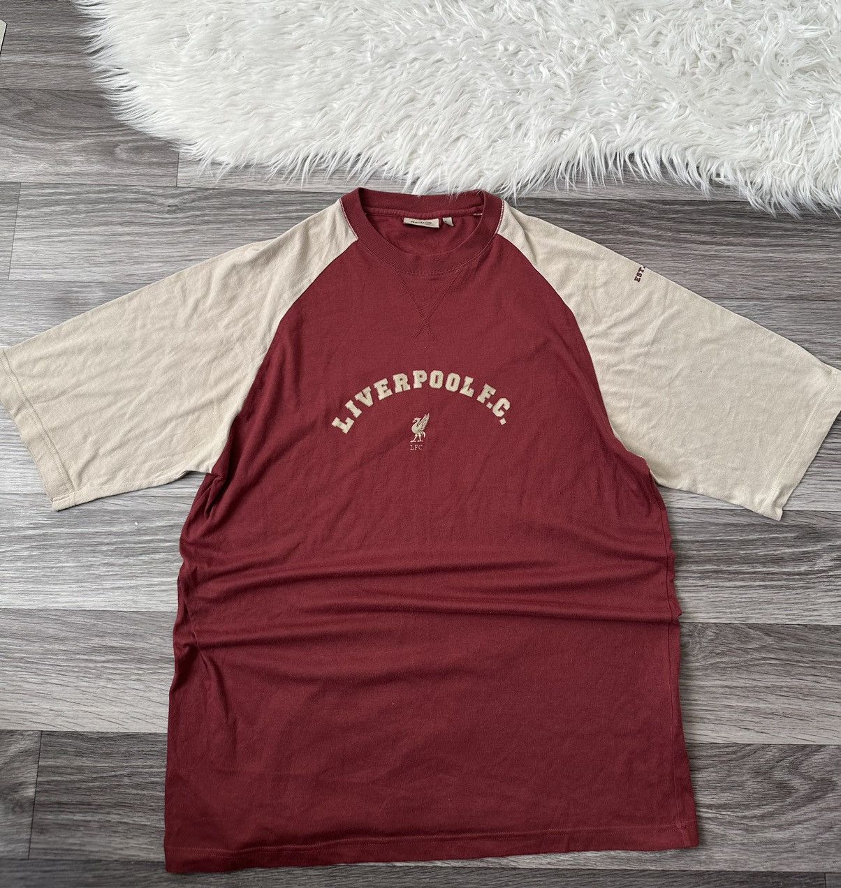 Reebok Reebok Liverpool 00s Vintage Red T shirt big logo hype y2k Size US L / EU 52-54 / 3 - 1 Thumbnail