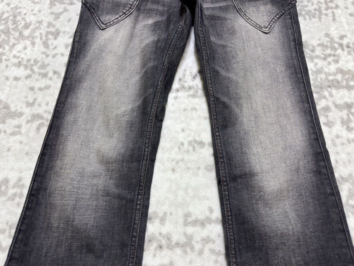 Nicole Club Vintage Nicole Club For Men Snake Pattern Flared Denim Jeans Size US 31 - 8 Thumbnail