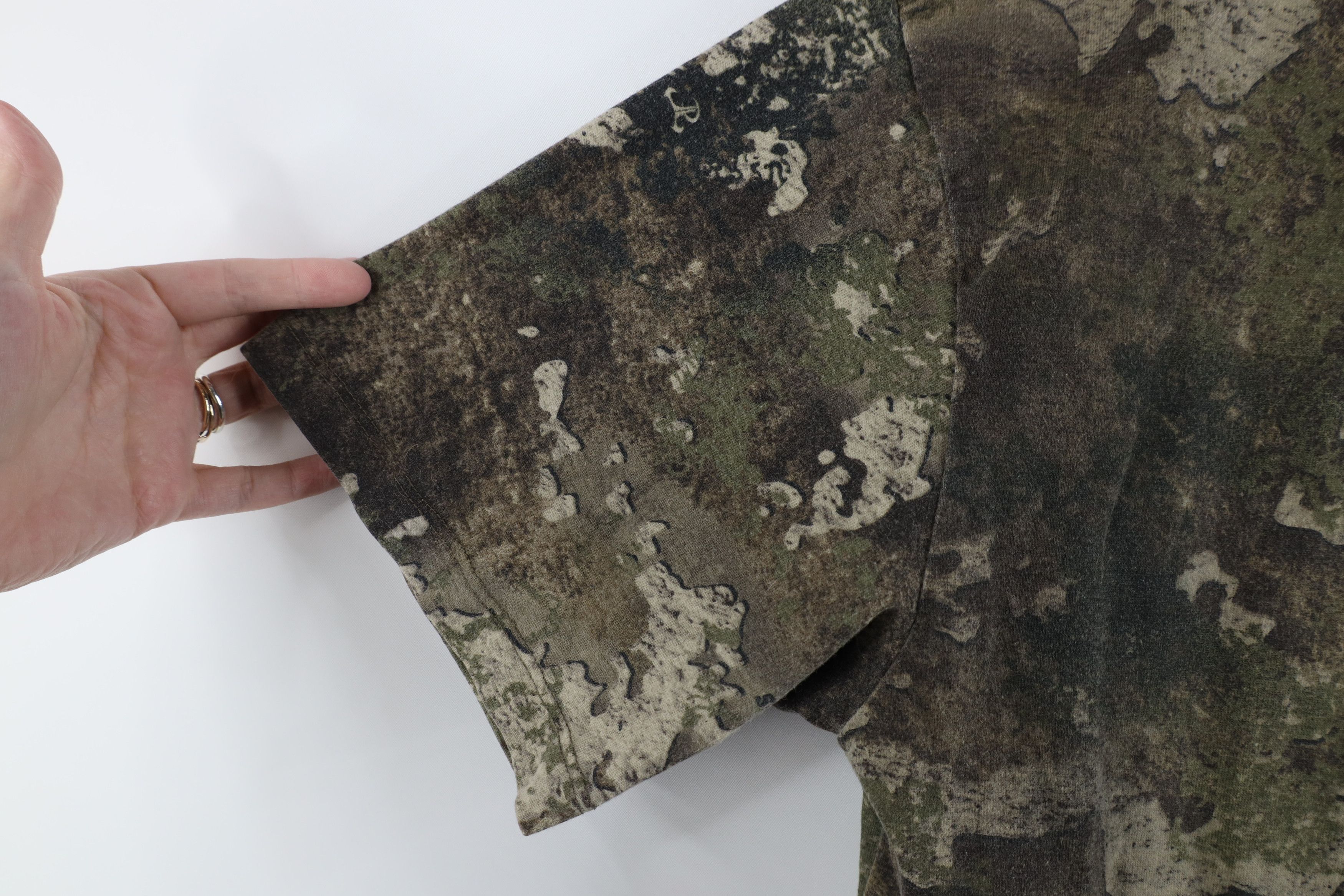 Vintage Vintage Y2K Streetwear Camouflage Short Sleeve T-Shirt Size US M / EU 48-50 / 2 - 6 Thumbnail