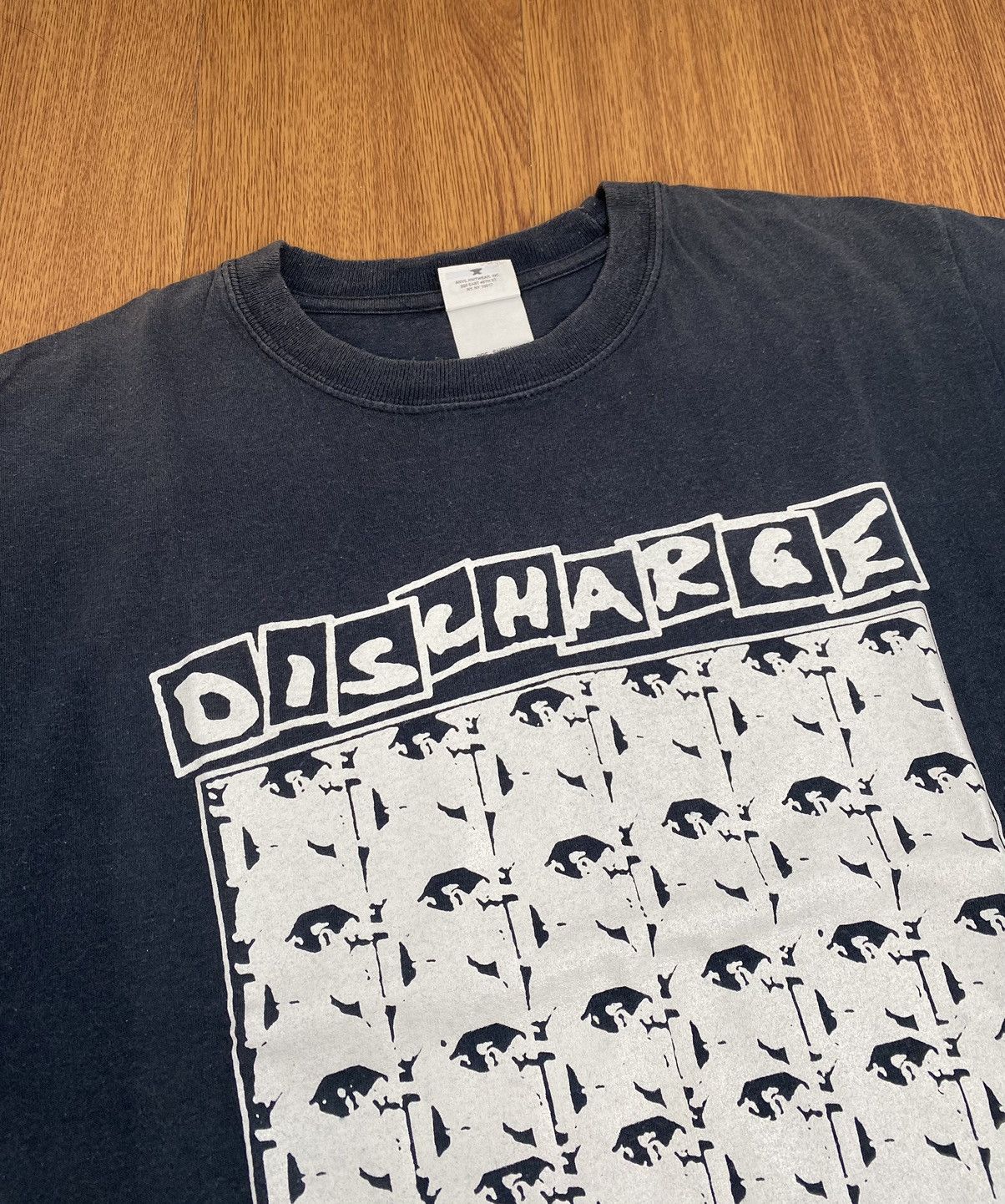 Band Tees × Vintage Discharge state violence state control t-shirt Size US M / EU 48-50 / 2 - 3 Thumbnail