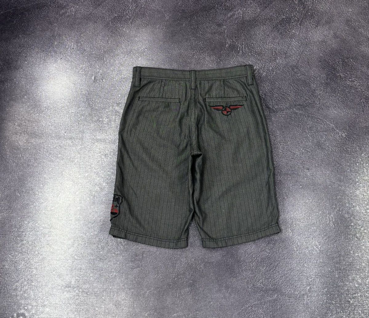 Affliction Vintage Affliction Y2K Grunge Crazy Cyber Rare Hype Shorts Size US 31 - 2 Thumbnail