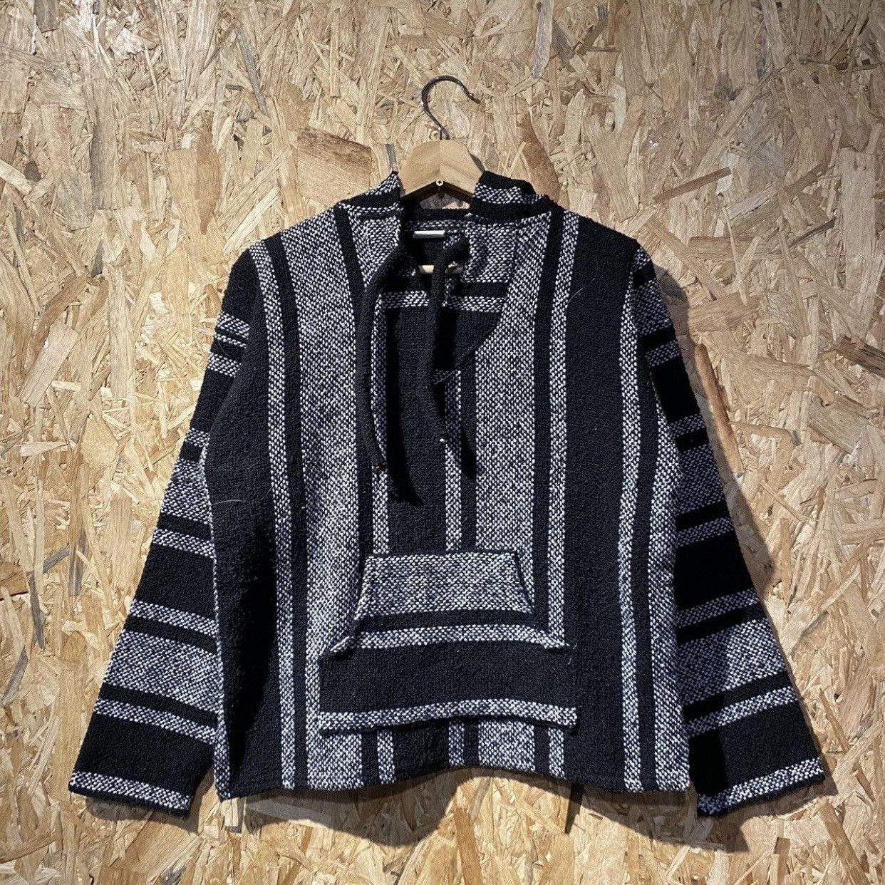 Baja Joe × Mexican Threads × Vintage Baja Joe Drug Rug Hoodie Size US S / EU 44-46 / 1 - 1 Thumbnail