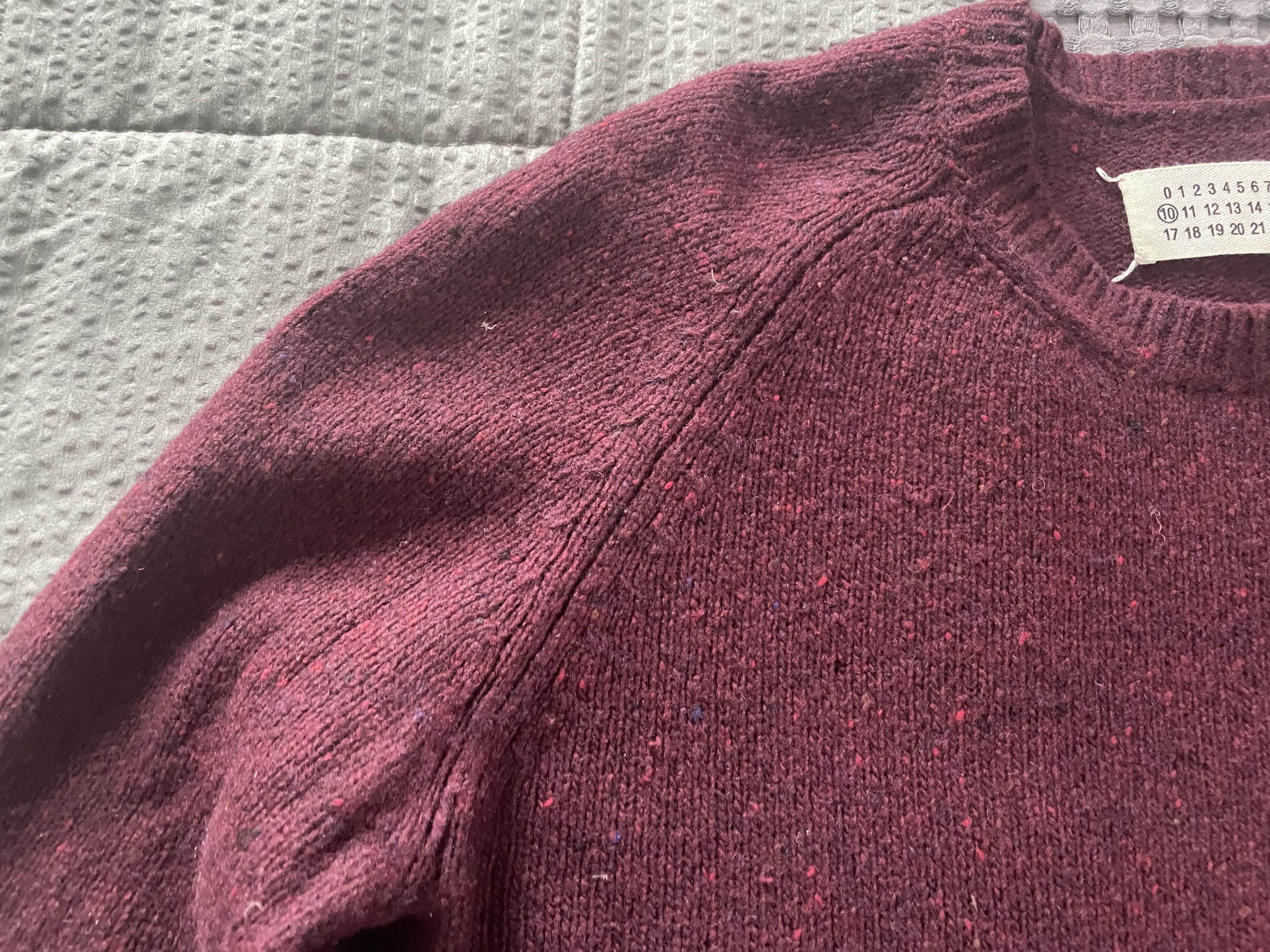 Maison Margiela Martin Margiela Sweater in Burgundy/Wine Colorway Size US M / EU 48-50 / 2 - 5 Thumbnail