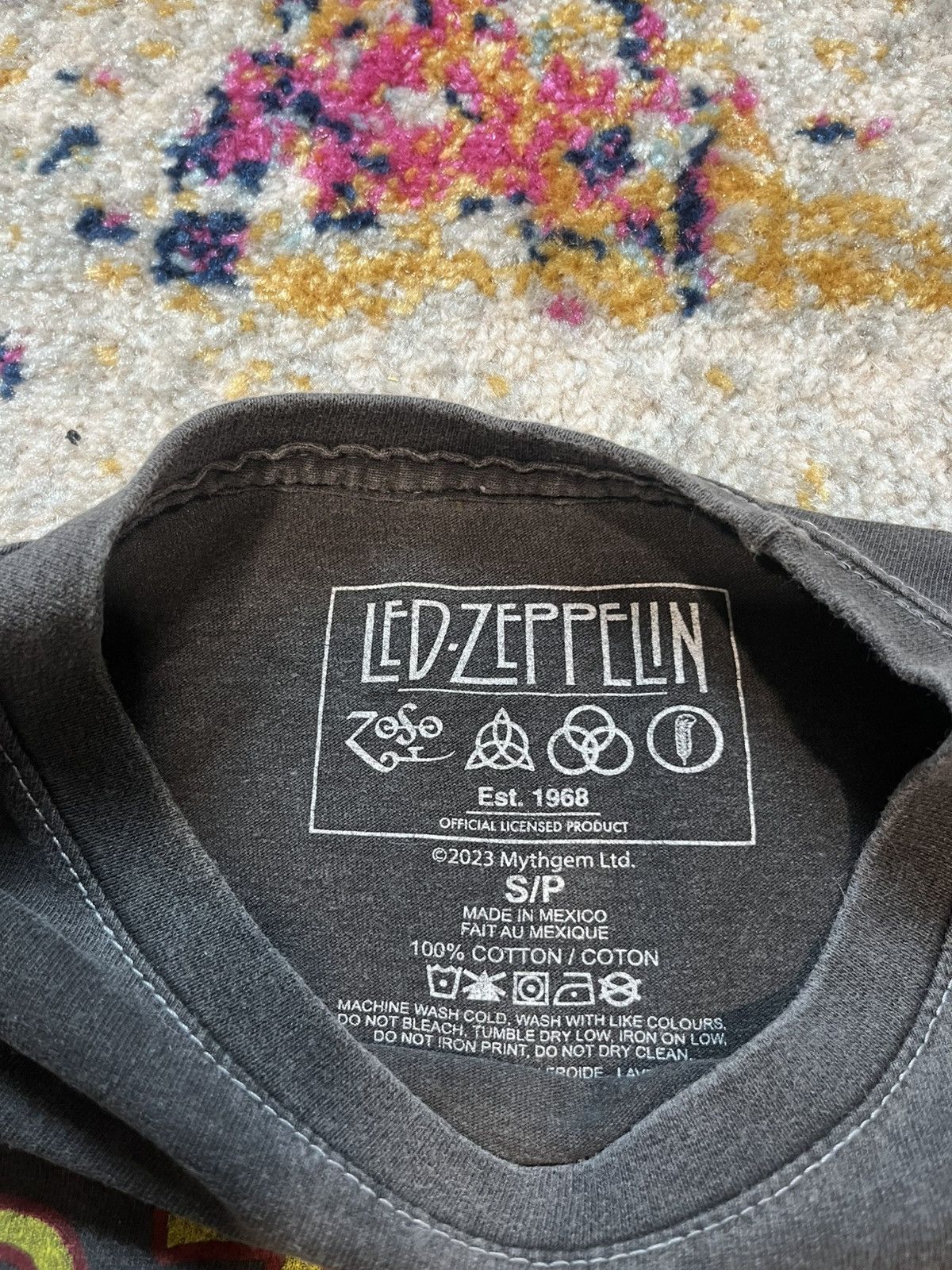 Vintage Led Zeppelin Shirt Small Size US S / EU 44-46 / 1 - 3 Thumbnail