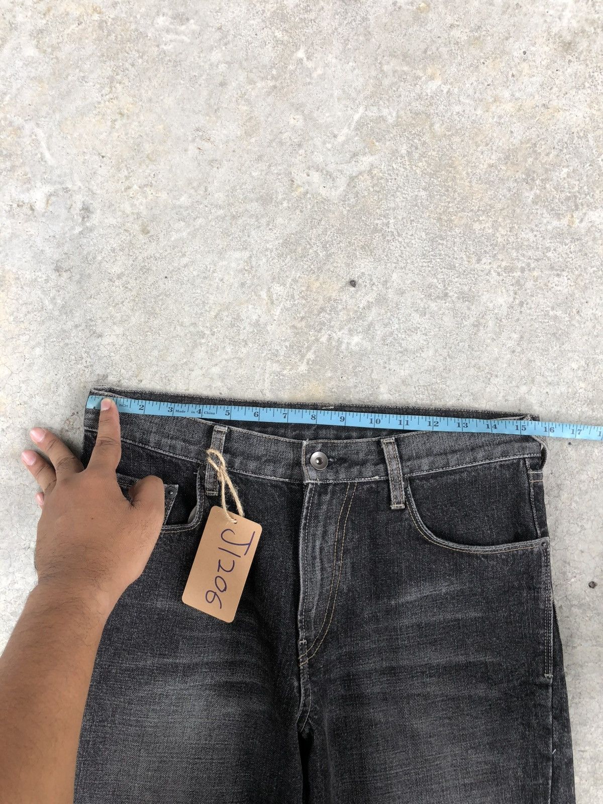 If Six Was Nine Japanese Uniqlo Flared Jeans Distressed Denim Size US 31 - 18 Thumbnail