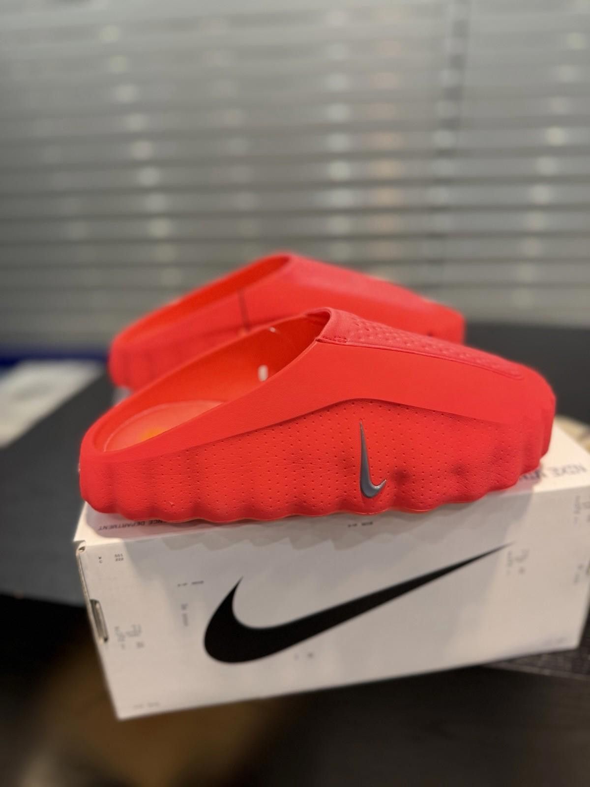Nike Womens Nike Mind 001 Solar Red Chrome Hyper HQ4309-600 11W Size US 11 / IT 41 - 3 Thumbnail