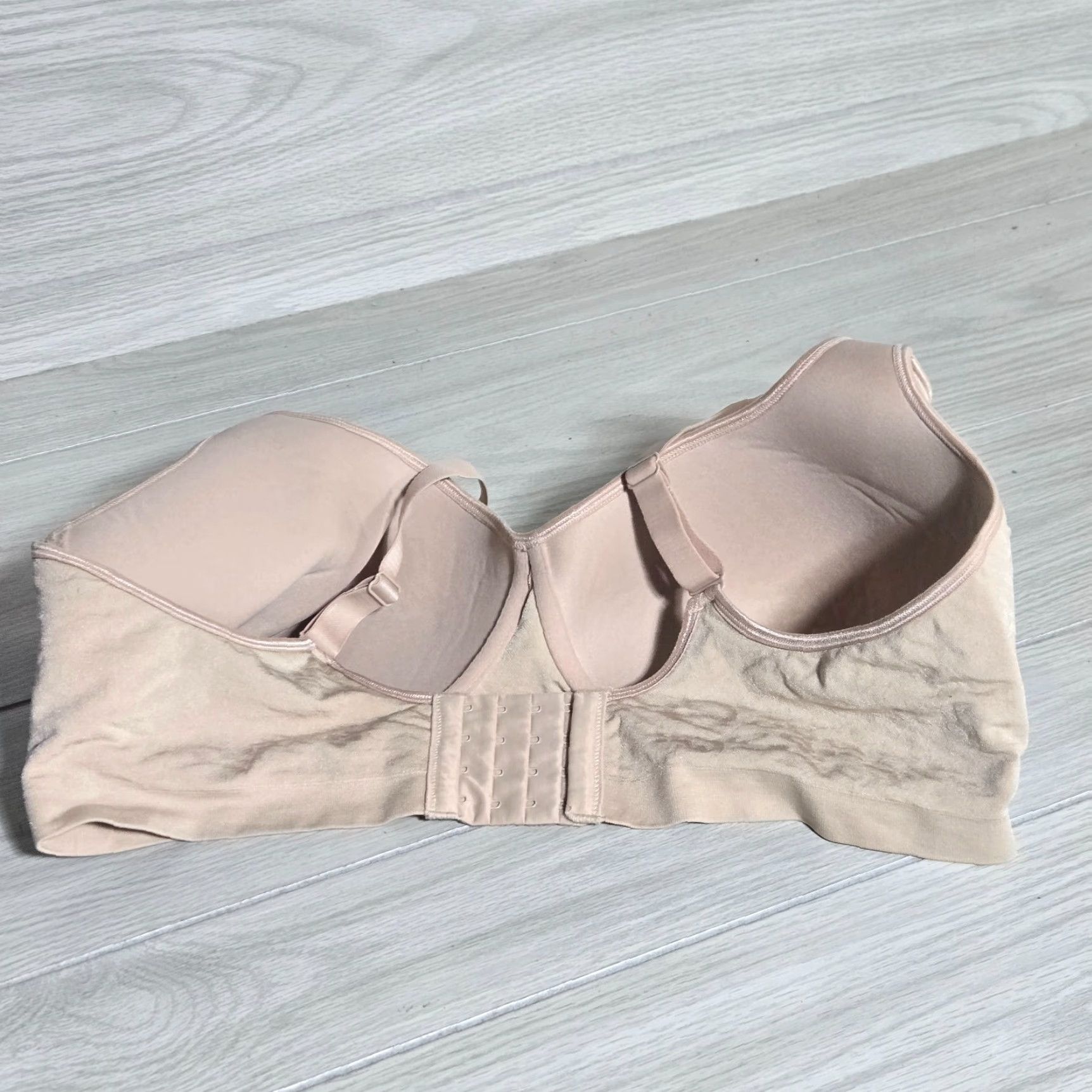 Vintage BREEZIES Bra Beige Underwire Women 44DD Adult Full Cup DD Size 44 Tan Beige Underwired Nylon Spandex Size ONE SIZE - 3 Thumbnail