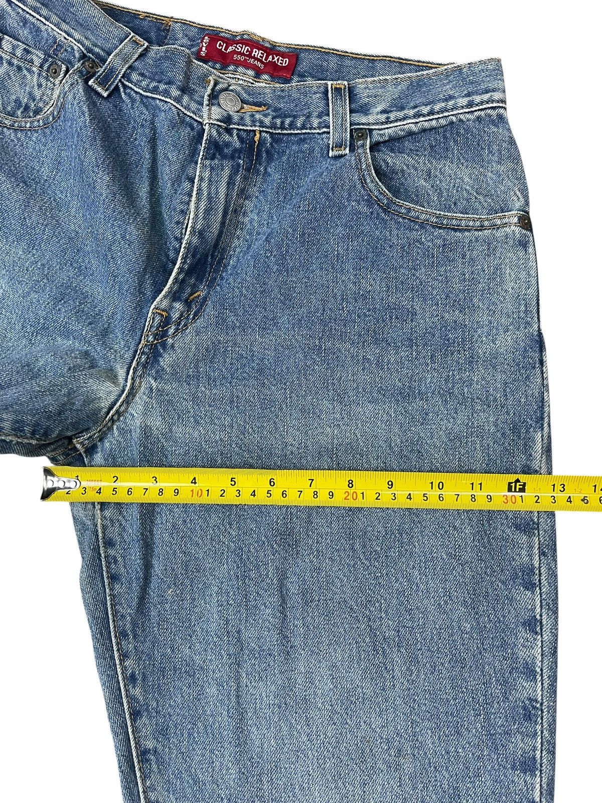 Levi's Vintage Levi’s 550 Relaxed Fit Tapered Leg Jeans Size US 30 / EU 46 - 12 Thumbnail