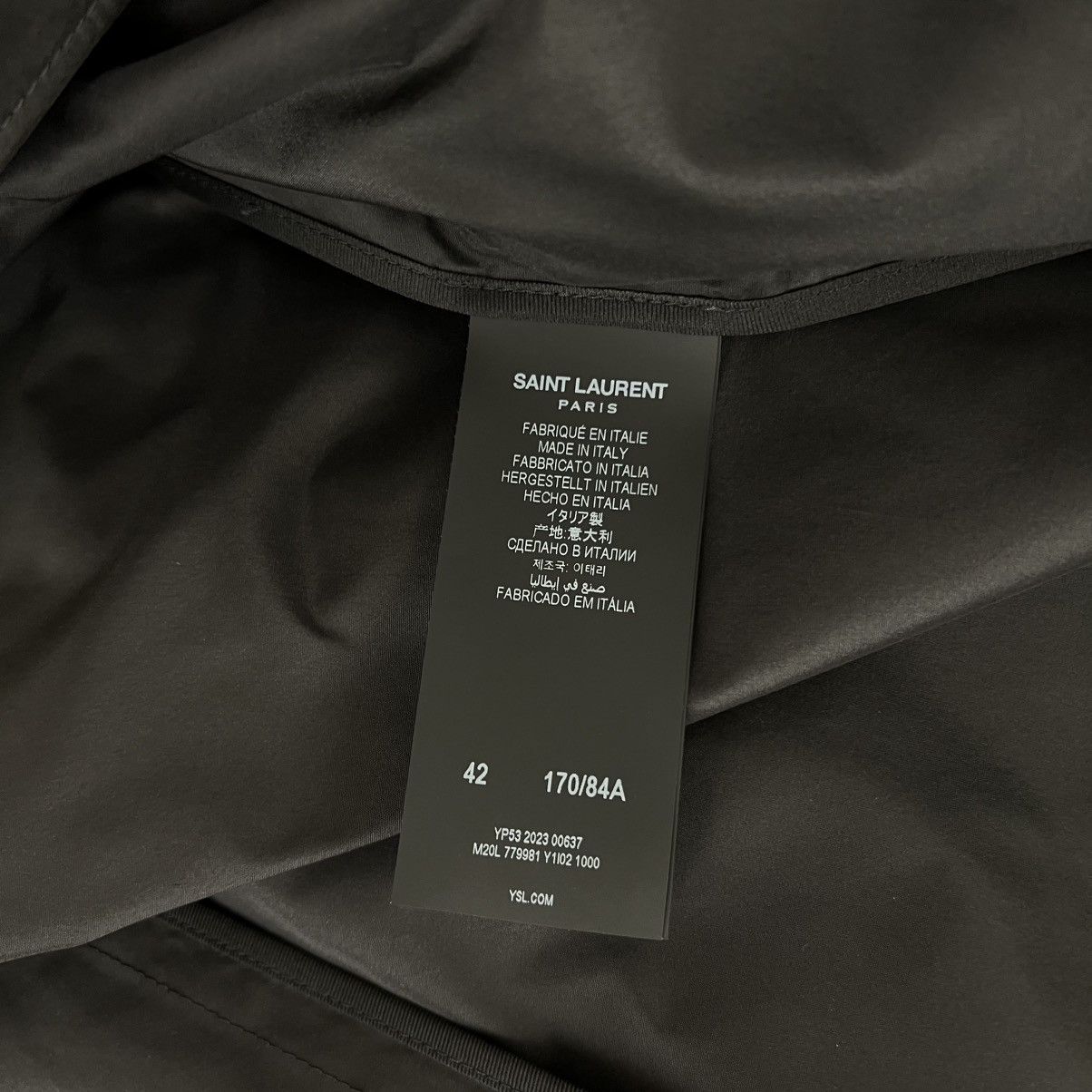 Saint Laurent Paris Saint Laurent Double Breasted Oversized Coat in Medium Size US M / EU 48-50 / 2 - 5 Thumbnail