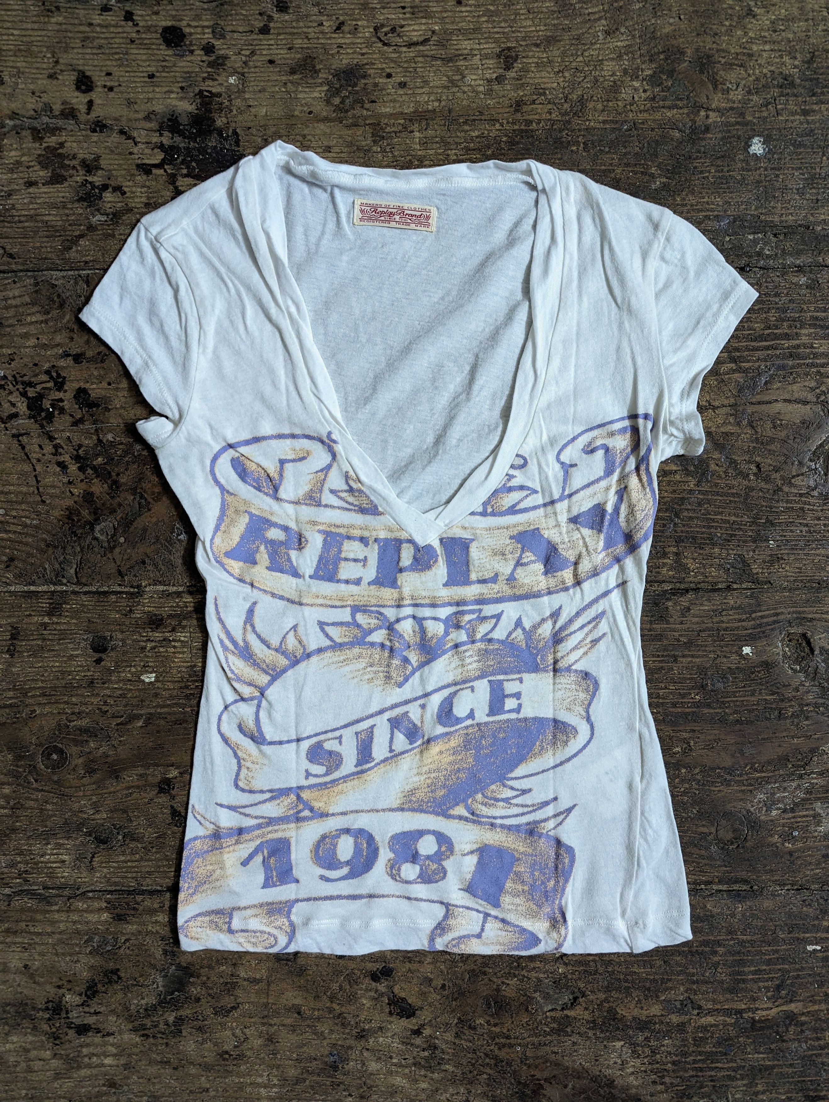 Replay 00s Replay Heart Graphic Logo Top Size S / US 4 / IT 40 - 1 Thumbnail