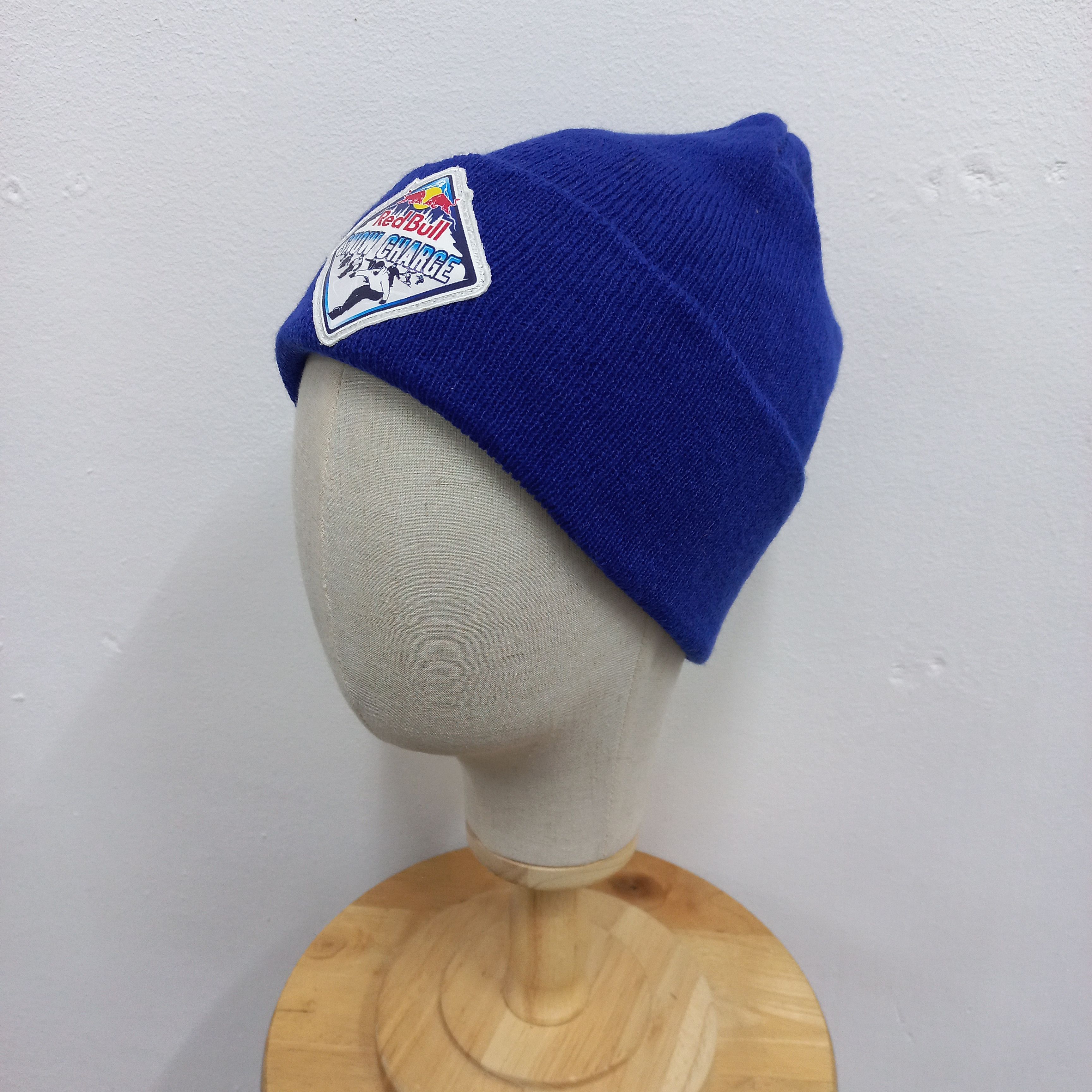 Japanese Brand 💥Redbull snow charge patch skiwear beanie hat Size ONE SIZE - 2 Thumbnail