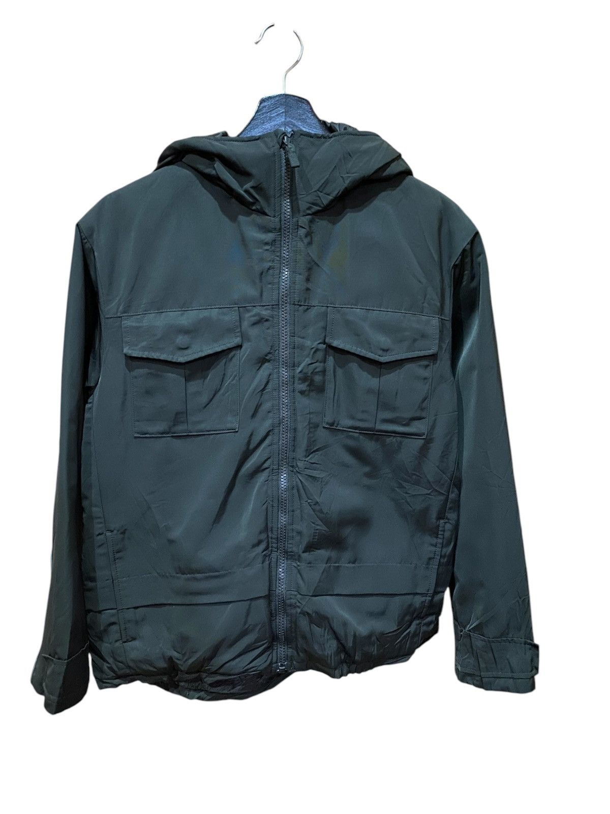Uniqlo × White Mountaineering WINDBREAKER ALL BLACK JACKET Size US S / EU 44-46 / 1 - 1 Thumbnail