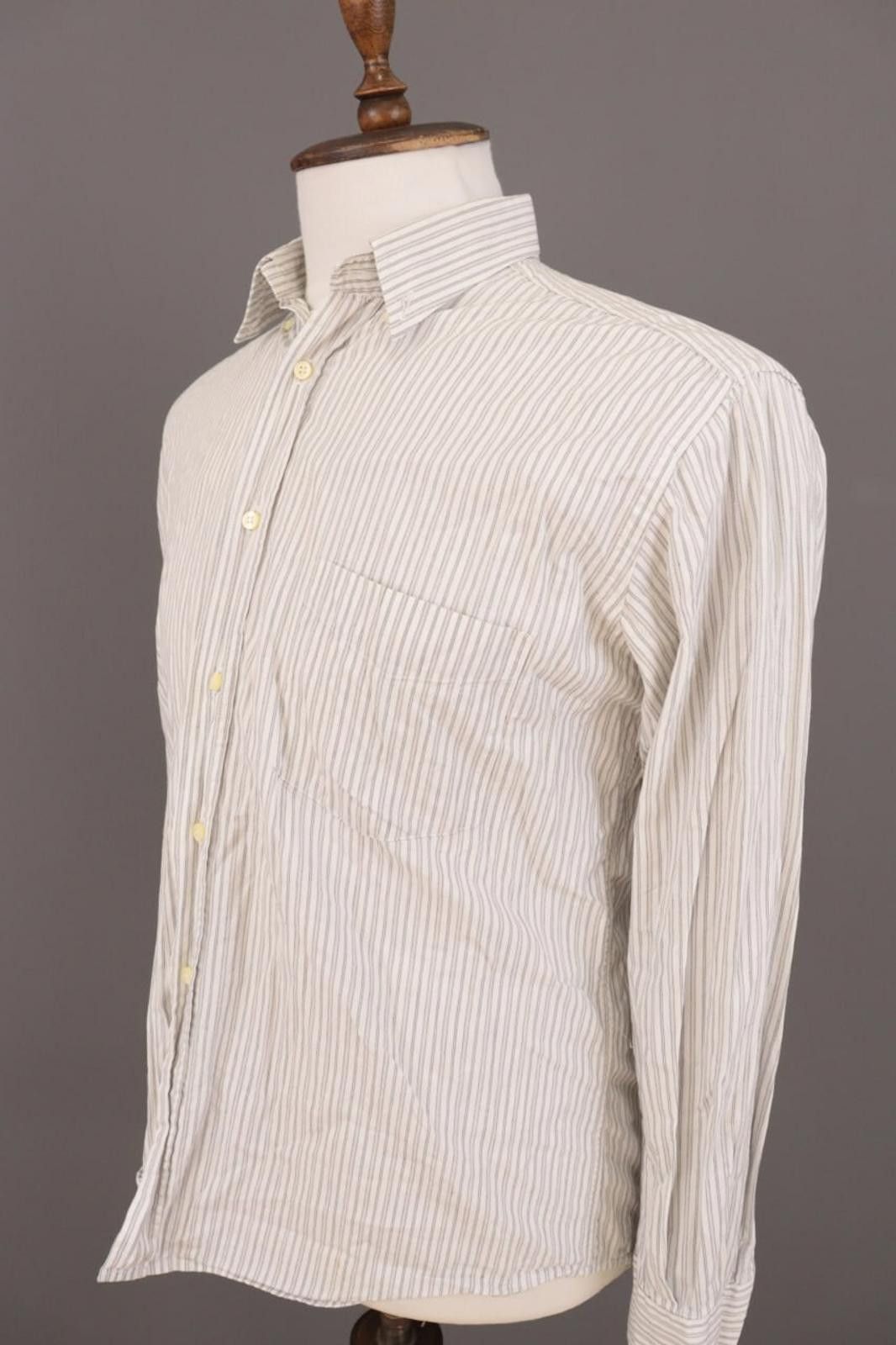 Romeo Gigli Romeo Gigli Milano White Pinstripe Down Shirt Size 40 / 15 Size US M / EU 48-50 / 2 - 7 Thumbnail