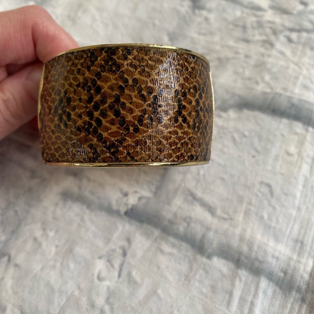 Other Cuff Bracelet w/snap clasp reptile print with faux crystals Size ONE SIZE - 3 Thumbnail