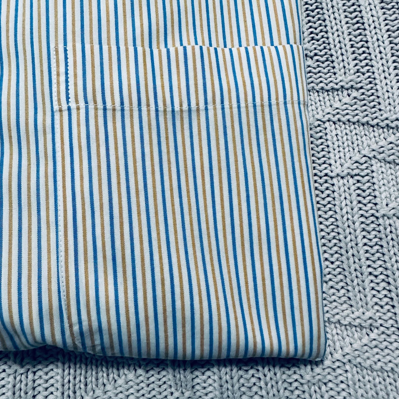 Brooks Brothers Brooks Brothers blue and gold striped Classic button down Size US M / EU 48-50 / 2 - 4 Thumbnail