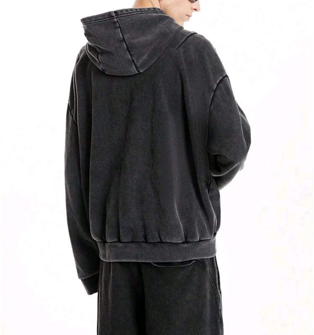 Japanese Brand Oversized Big Pocket Washed Simple Distressed Hoodies Size US S / EU 44-46 / 1 - 2 Thumbnail