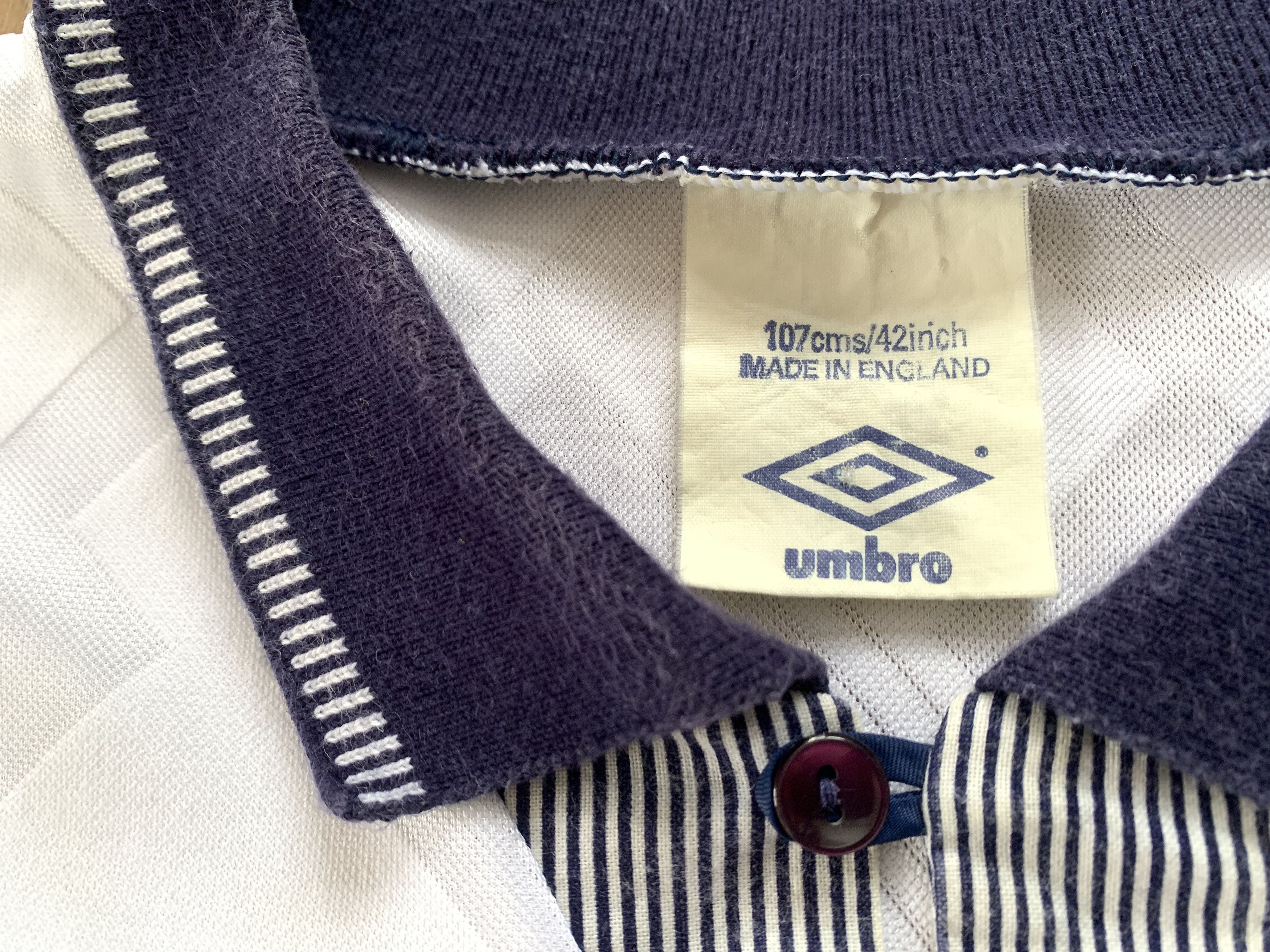 Umbro Retro Vintage Umbro England Training Polo Jersey 1990 Size US L / EU 52-54 / 3 - 7 Thumbnail