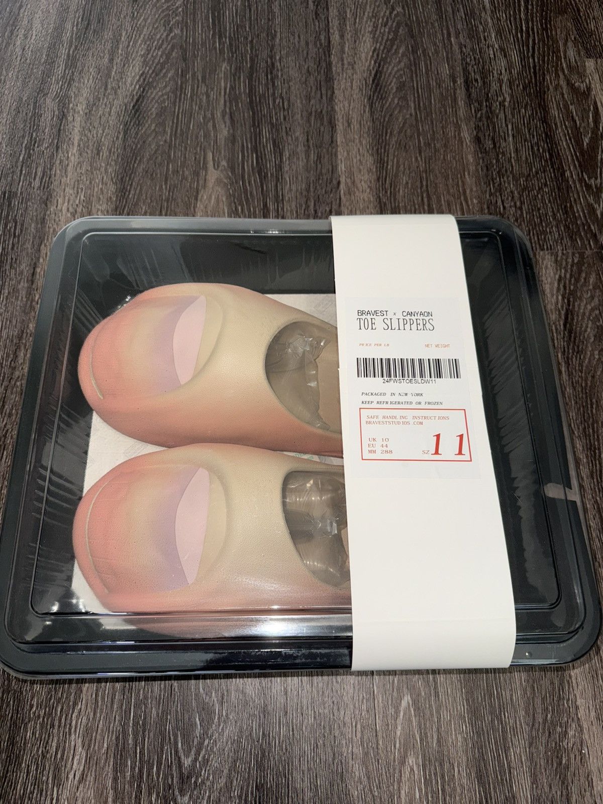 Bravest Studios Bravest Studios x Canyaon Toe Slippers Size US 11 / EU 44 - 1 Thumbnail