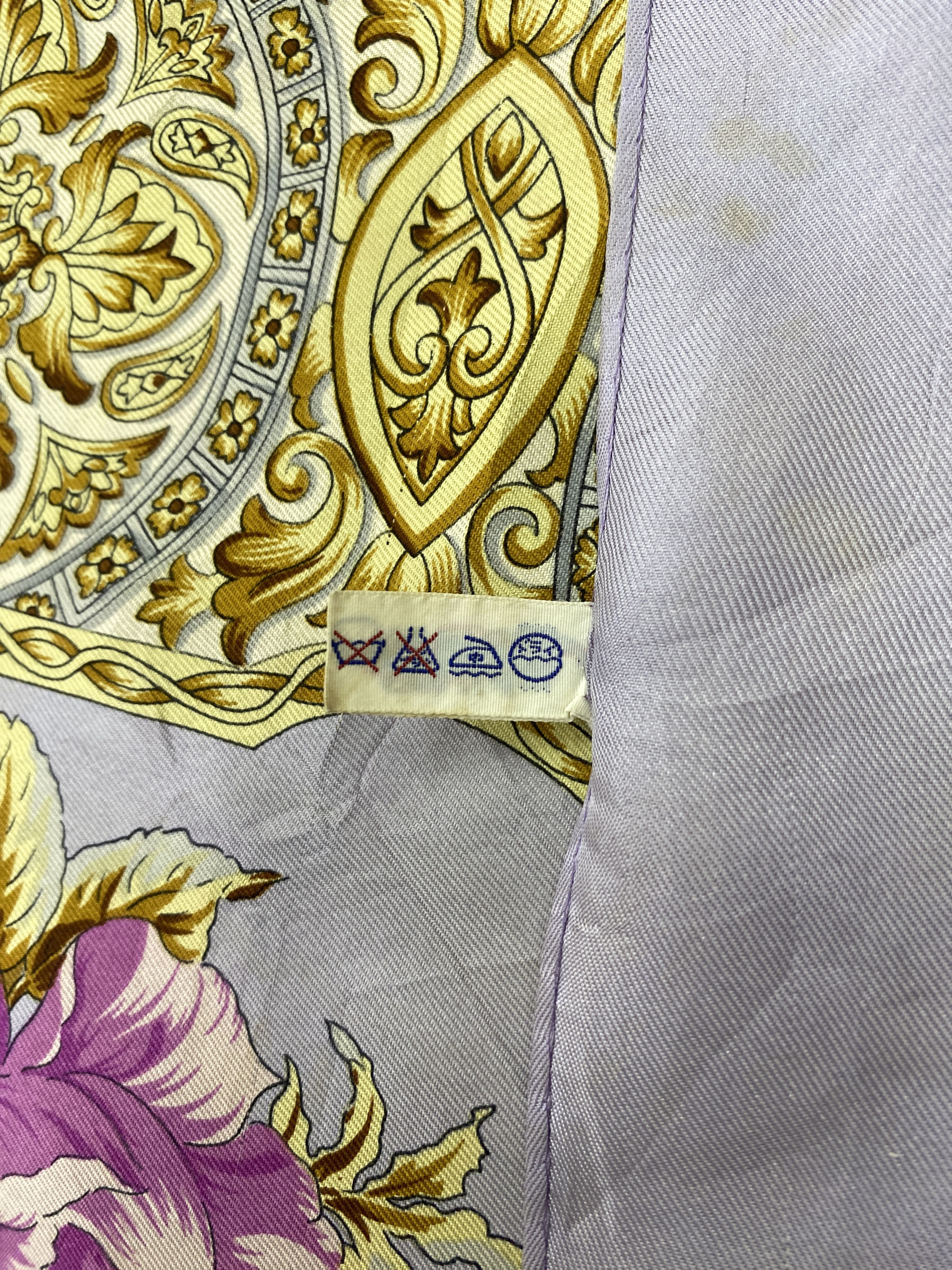Japanese Brand Vintage Japanese Brand Floral Silk Scarf SN0166 Size ONE SIZE - 5 Thumbnail