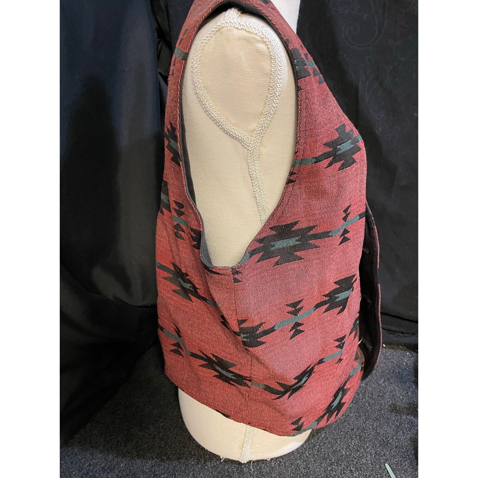 True Grit Vintage TRUE GRIT Southwestern Aztec Design Vest USA Women’s Size XS / US 0-2 / IT 36-38 - 2 Thumbnail