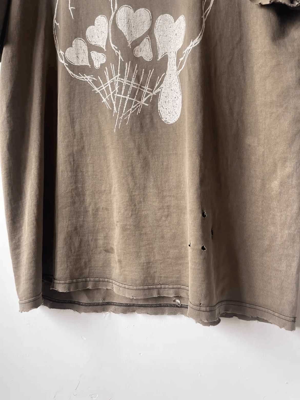 Number (N)ine Sz 3 Number Nine 05SS Distressed Crying Heart Tee Size US L / EU 52-54 / 3 - 4 Thumbnail