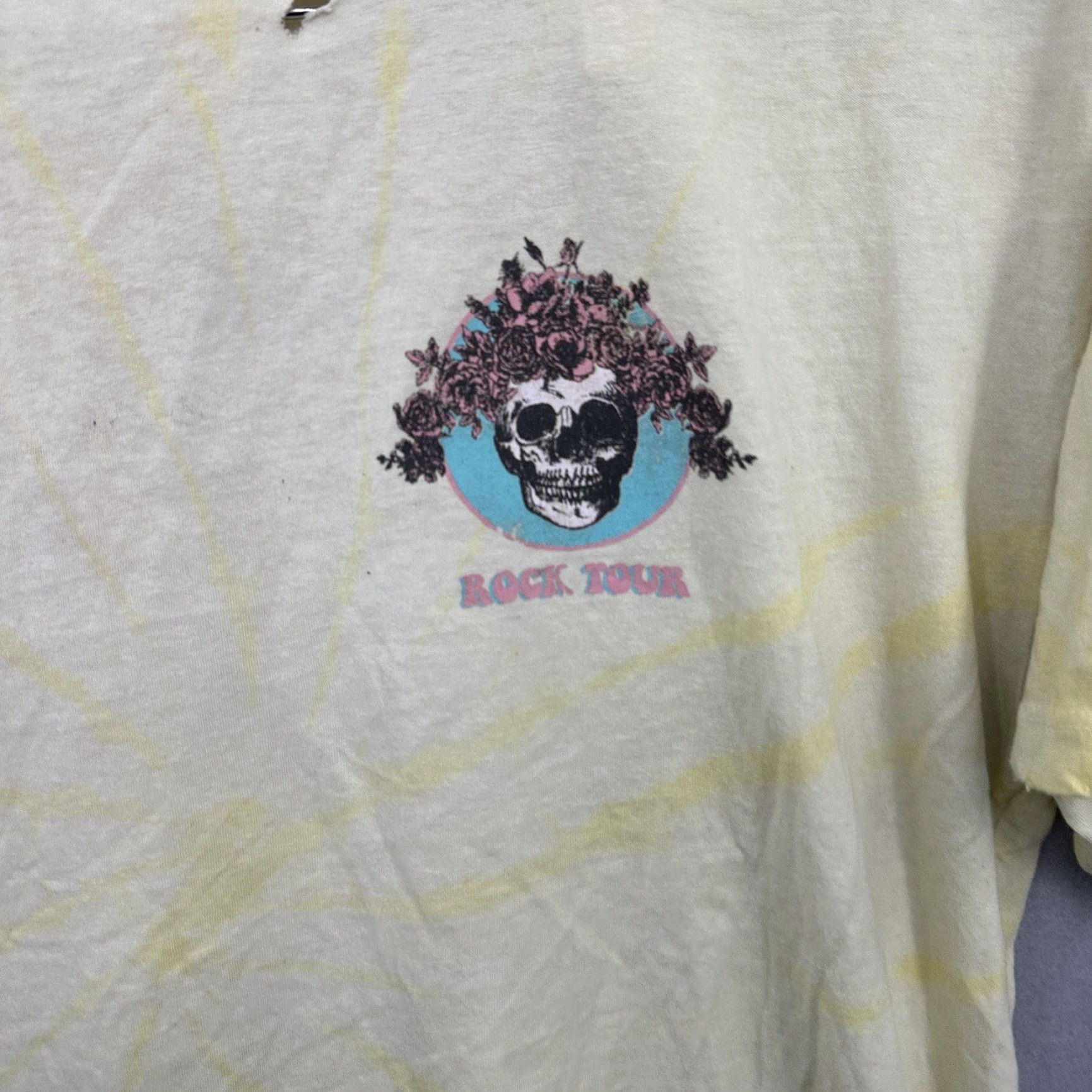 Vintage VINTAGE Modish Rebel T-Shirt Womens Large Yellow Rock Skull 90s Boys Mens? Size L / US 10 / IT 46 - 3 Thumbnail