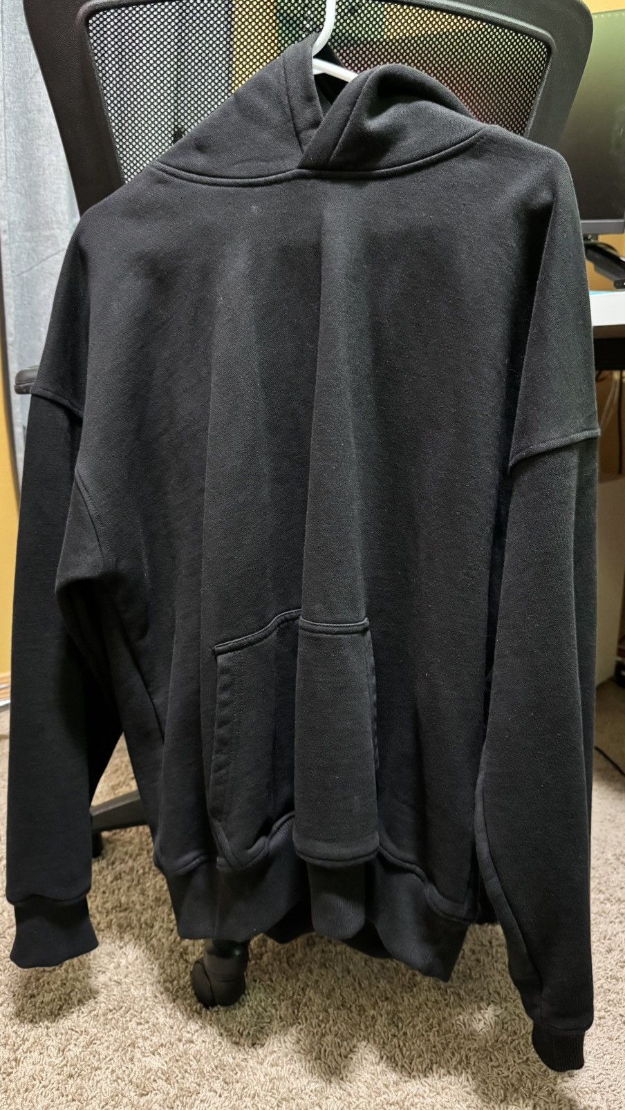 Other Hours black hoodie Size US L / EU 52-54 / 3 - 1 Thumbnail