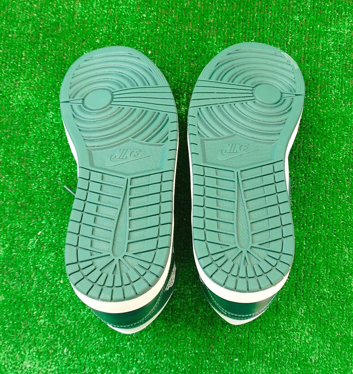Jordan Brand Shoes Air Jordan 1 Size US 12 / IT 42 - 6 Thumbnail