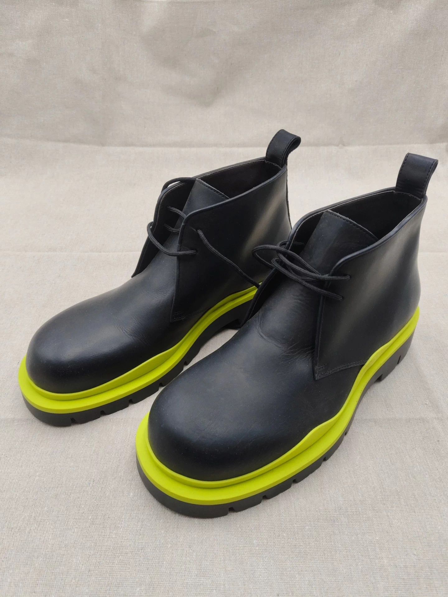 Bottega Veneta Bottega Veneta Men's LUG Thick Boot Avocado Green Size US 8.5 / EU 41-42 - 2 Thumbnail