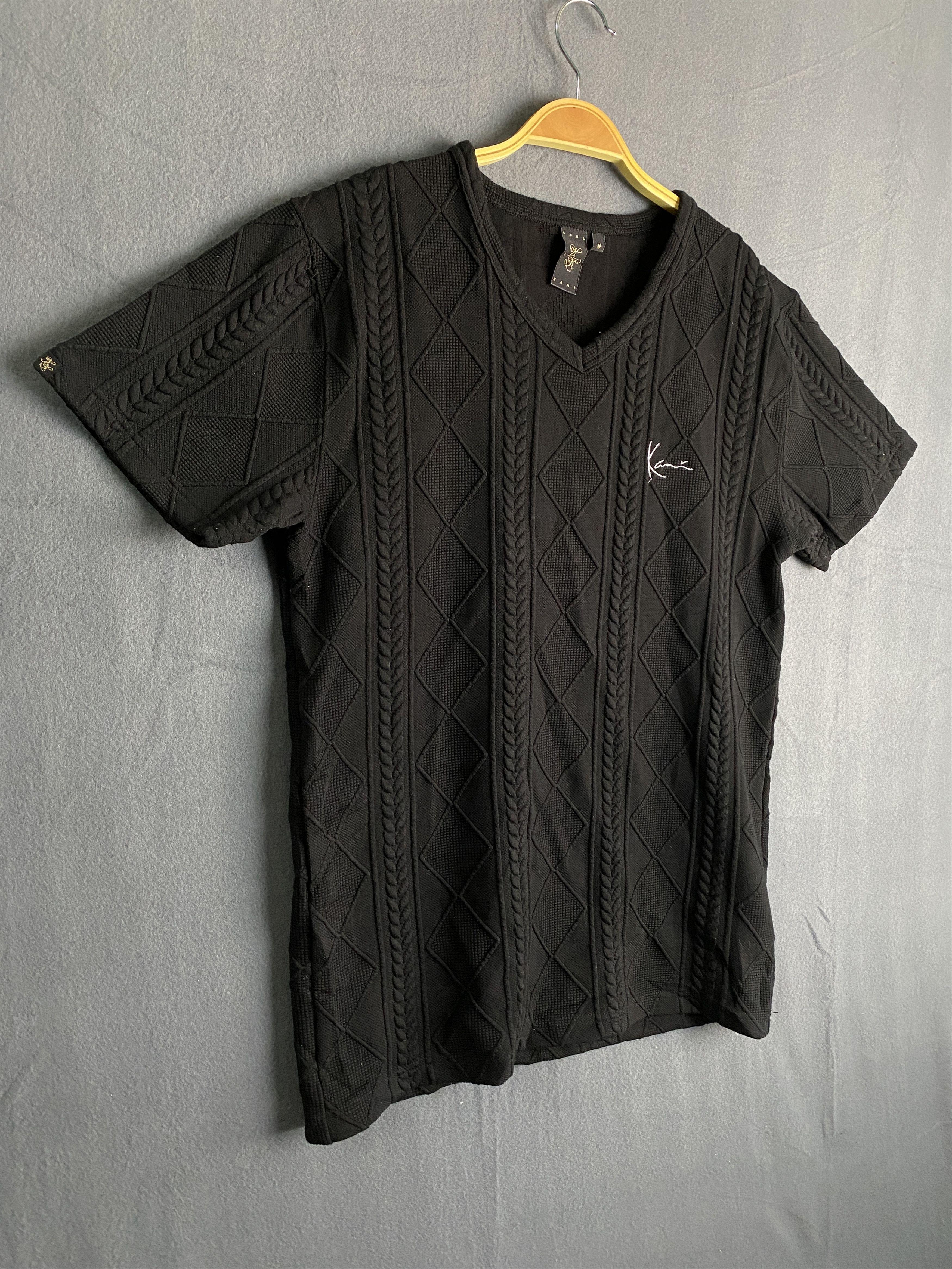 Karl Kani Karl Kani Textured V Neck Tshirts Size US M / EU 48-50 / 2 - 3 Thumbnail