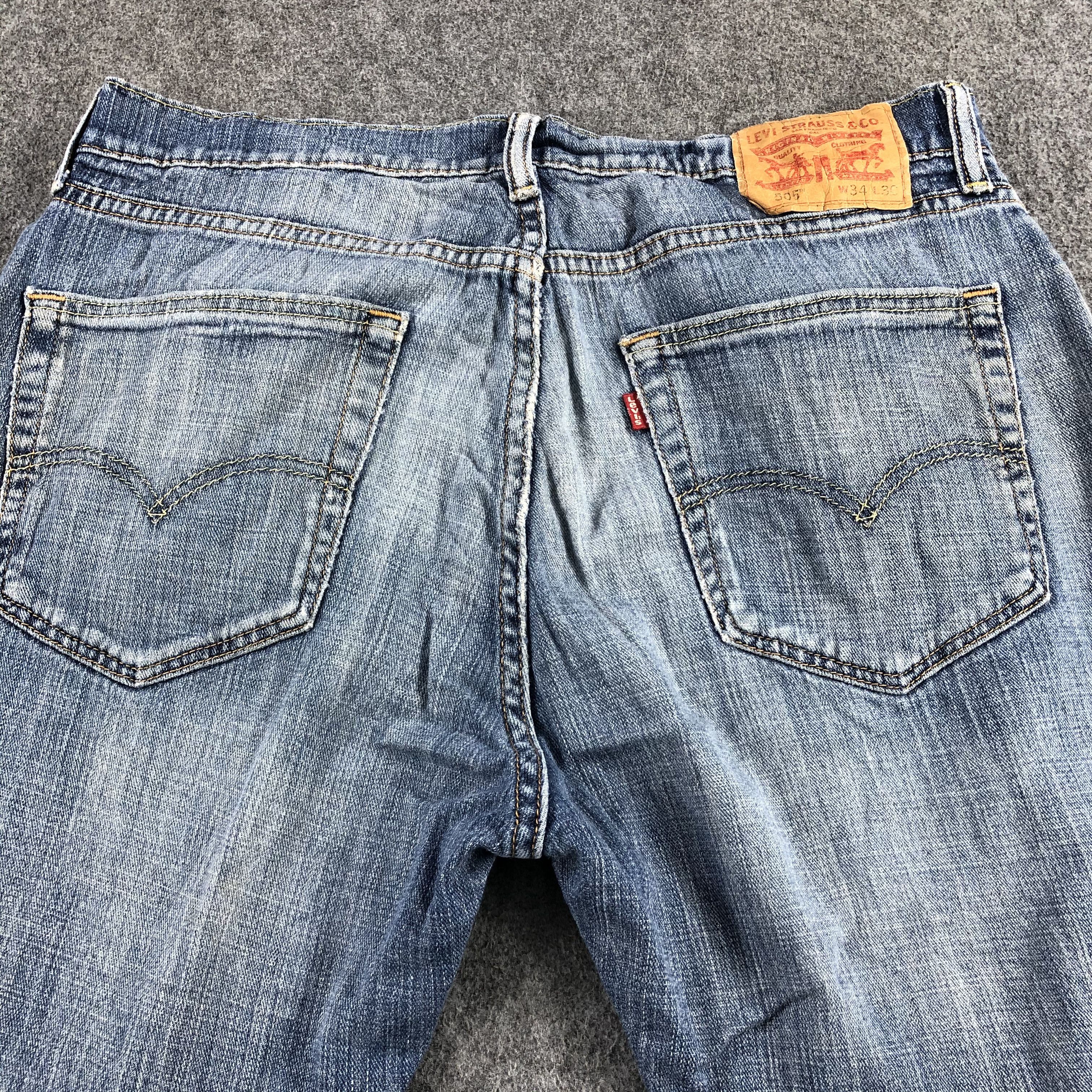 Levi's Vintage Blue Wash Levis 505 Jeans-J2028 Size US 35 - 4 Thumbnail