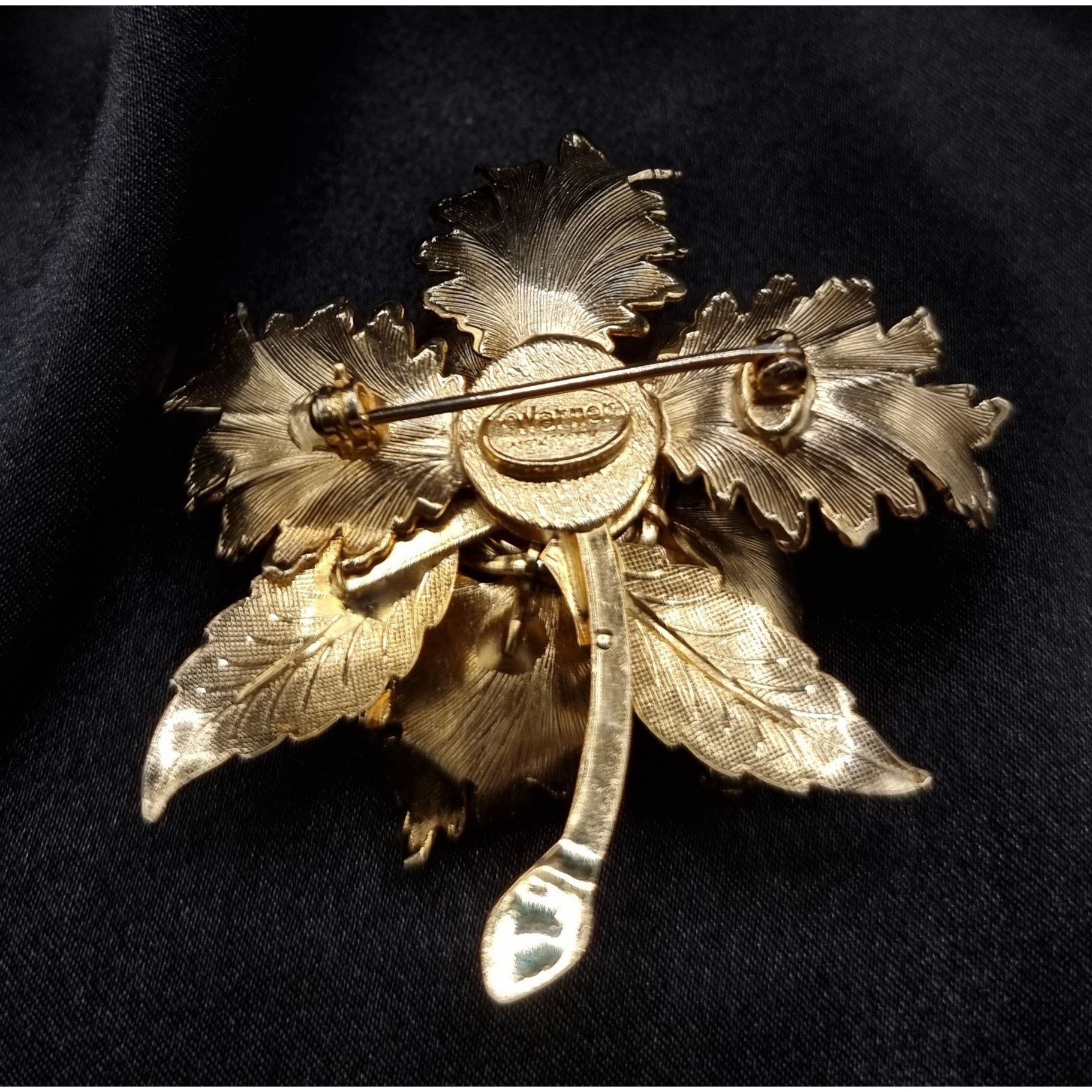 Vintage Rare Find Vintage Warner 1960's Gold-Tone Mechanical Rose Br Size ONE SIZE - 5 Thumbnail
