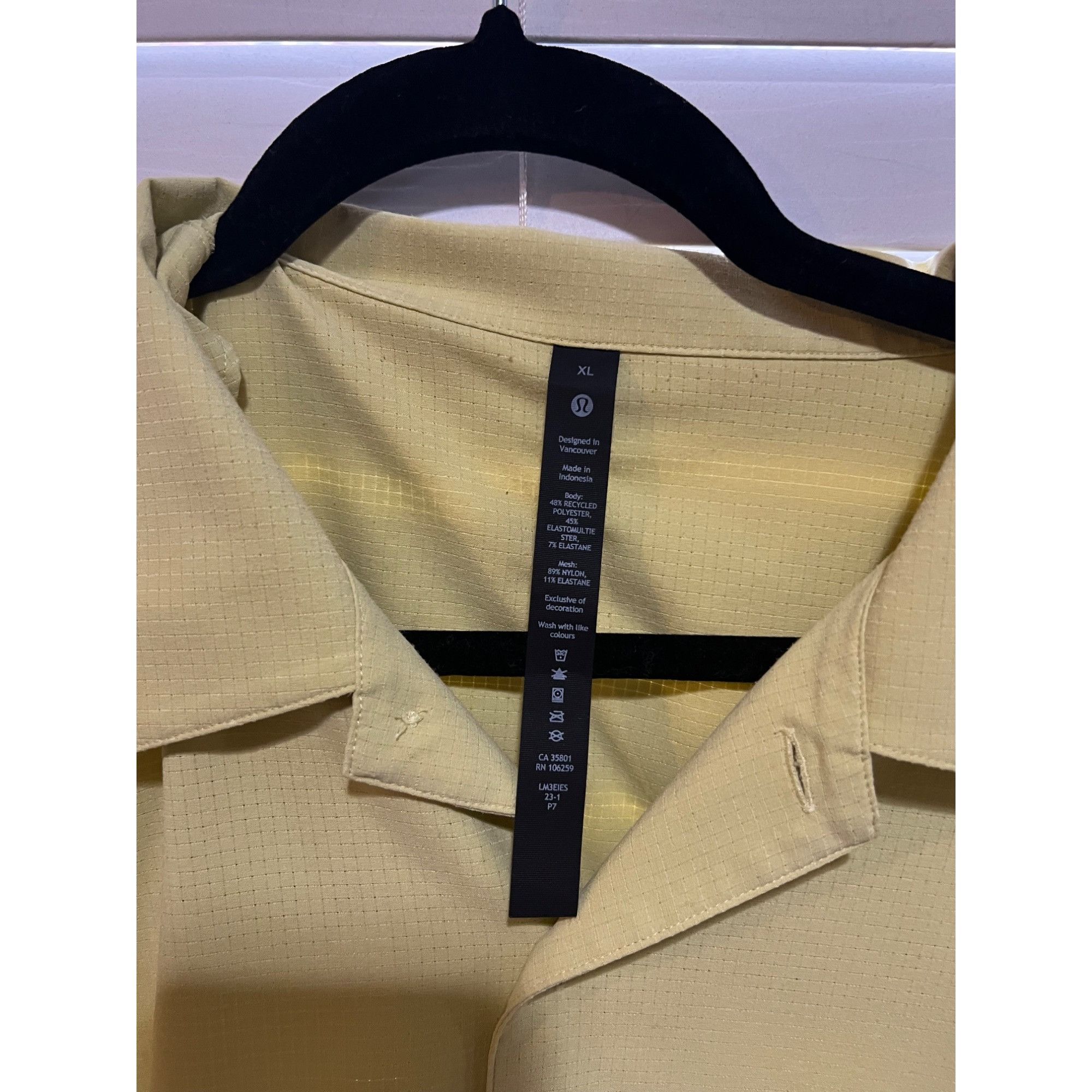 Lululemon Lululemon Short Sleeve Button Up Shirt - Size XL Size US XL / EU 56 / 4 - 3 Thumbnail