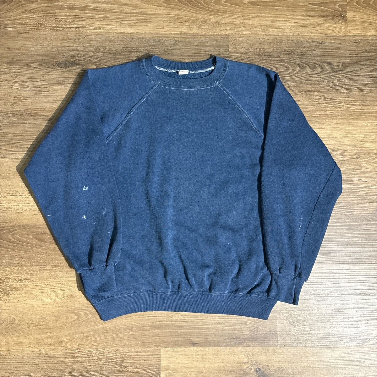 Vintage Vintage 70s/80s Blue Raglan Blank Sweatshirt Size US S / EU 44-46 / 1 - 1 Thumbnail
