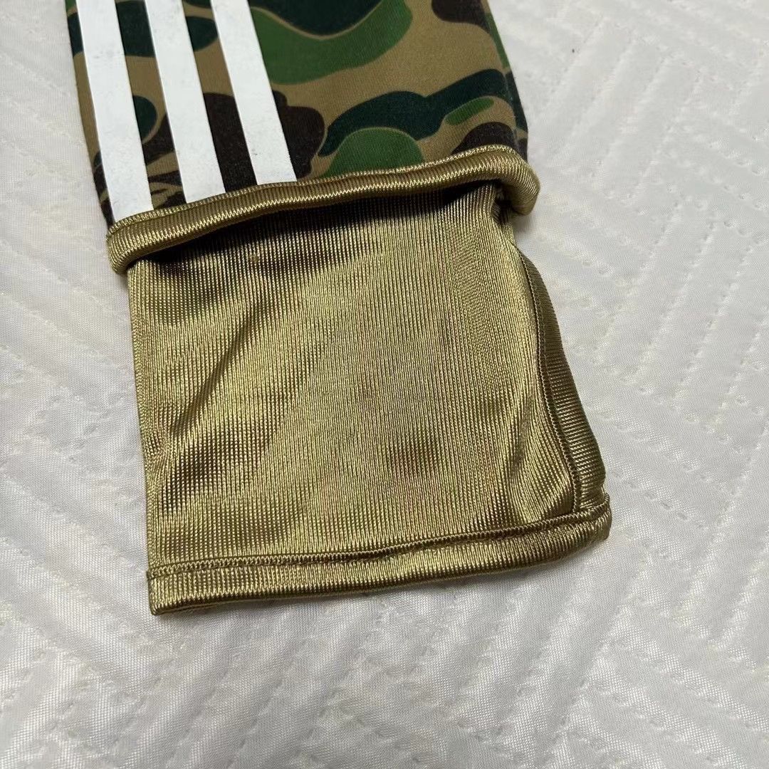 Adidas × Bape BAPE x ADIDAS SB SHARK FULL ZIP HOODIE Size US M / EU 48-50 / 2 - 9 Thumbnail