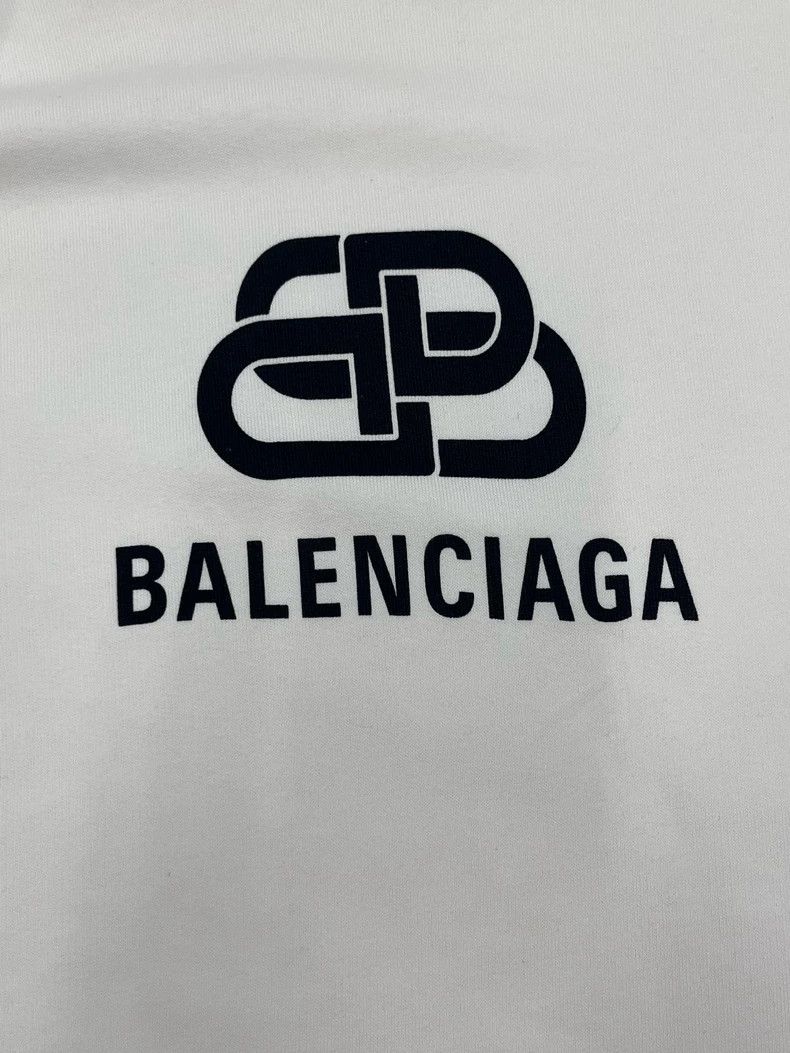 Balenciaga Balenciaga White lock printed hoodie Size US M / EU 48-50 / 2 - 3 Thumbnail