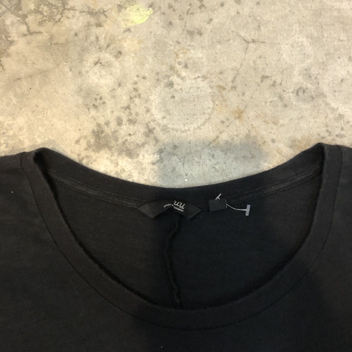 Japanese Brand Undercover X Uniqlo Skull Tee Size US L / EU 52-54 / 3 - 4 Thumbnail