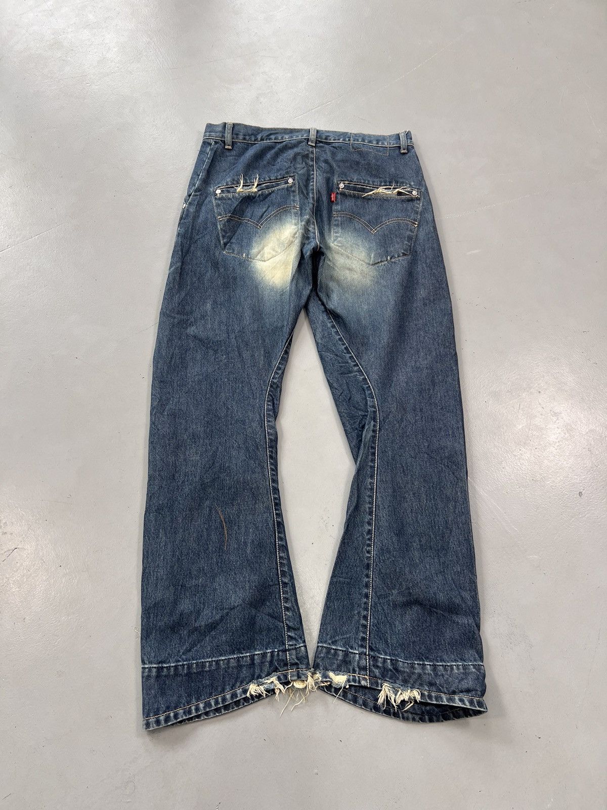 Levi's Vintage Levi’s engineer jeans Size US 32 / EU 48 - 2 Thumbnail