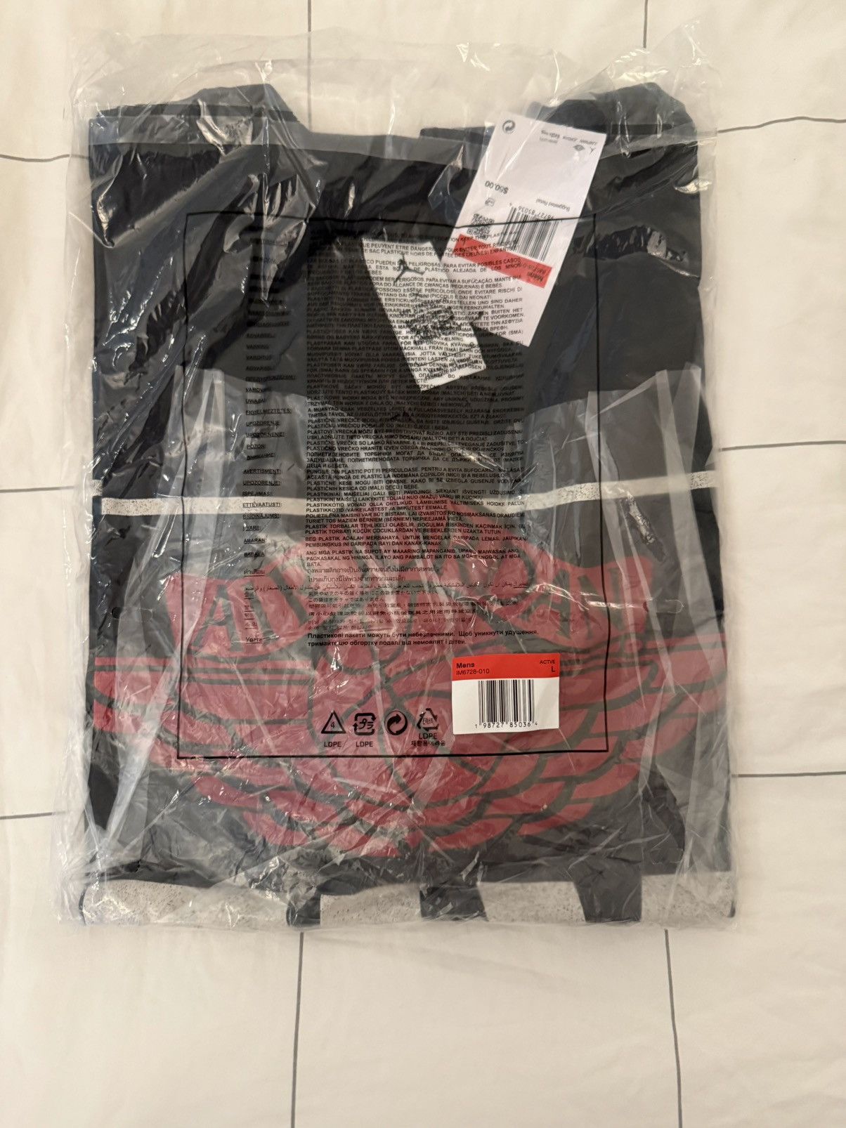 Jordan Brand × Levi's Jordan x Levi's Short-Sleeve T-Shirt in Black Size Large Size US L / EU 52-54 / 3 - 6 Thumbnail
