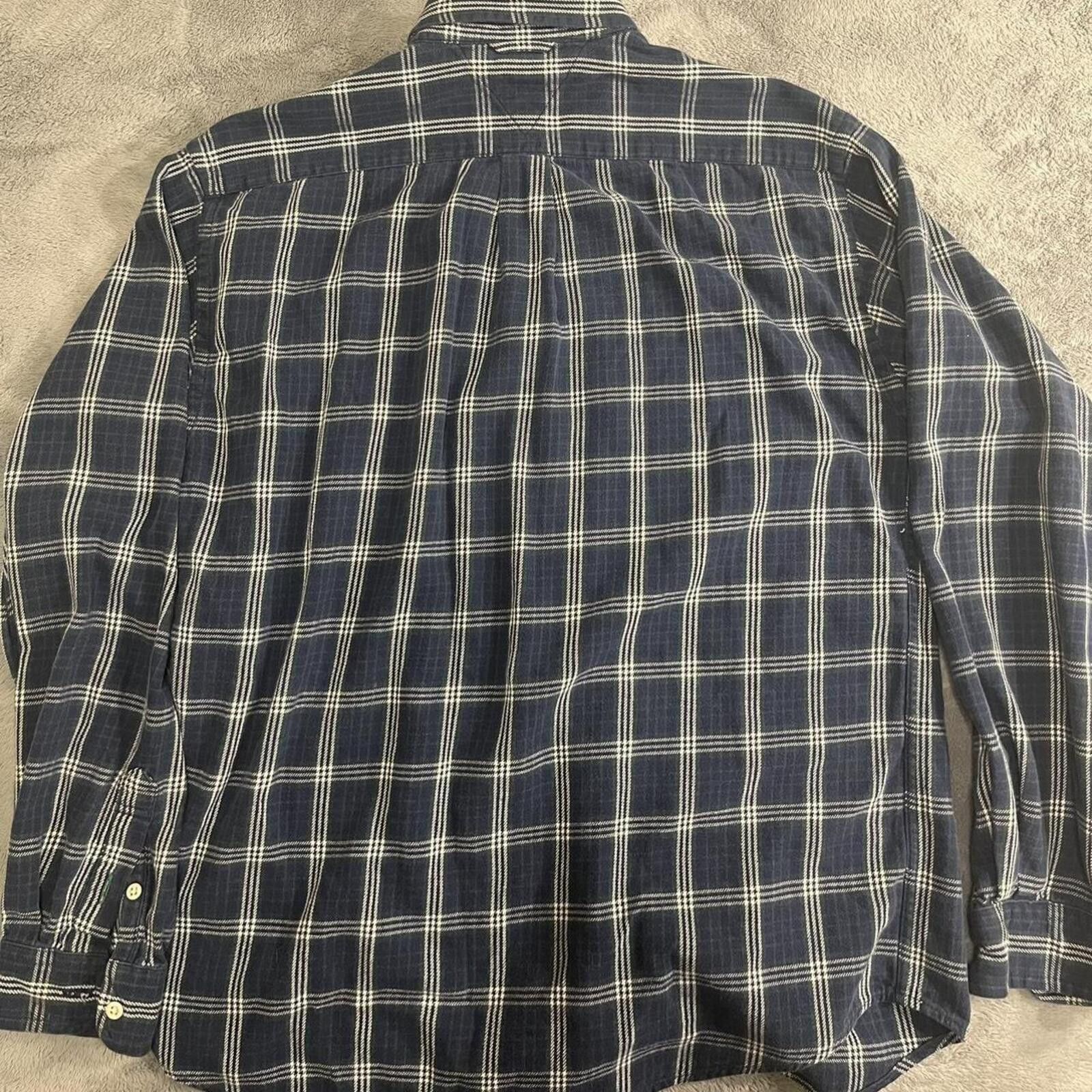 Tommy Hilfiger Tommy Hilfiger Embroidered Plaid Button Up Flannel L Shirt Size US L / EU 52-54 / 3 - 2 Thumbnail