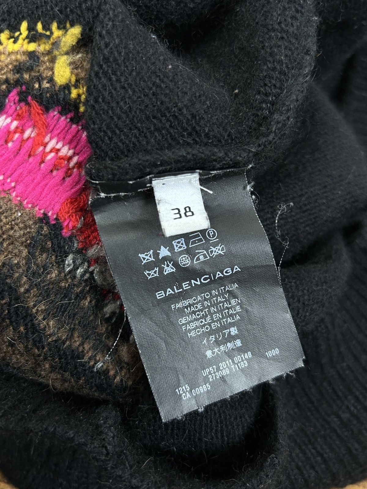 Balenciaga Balenciaga AW11 Shepherd Dog Kiyan Iconic Angora Sweater Size M / US 6-8 / IT 42-44 - 7 Thumbnail
