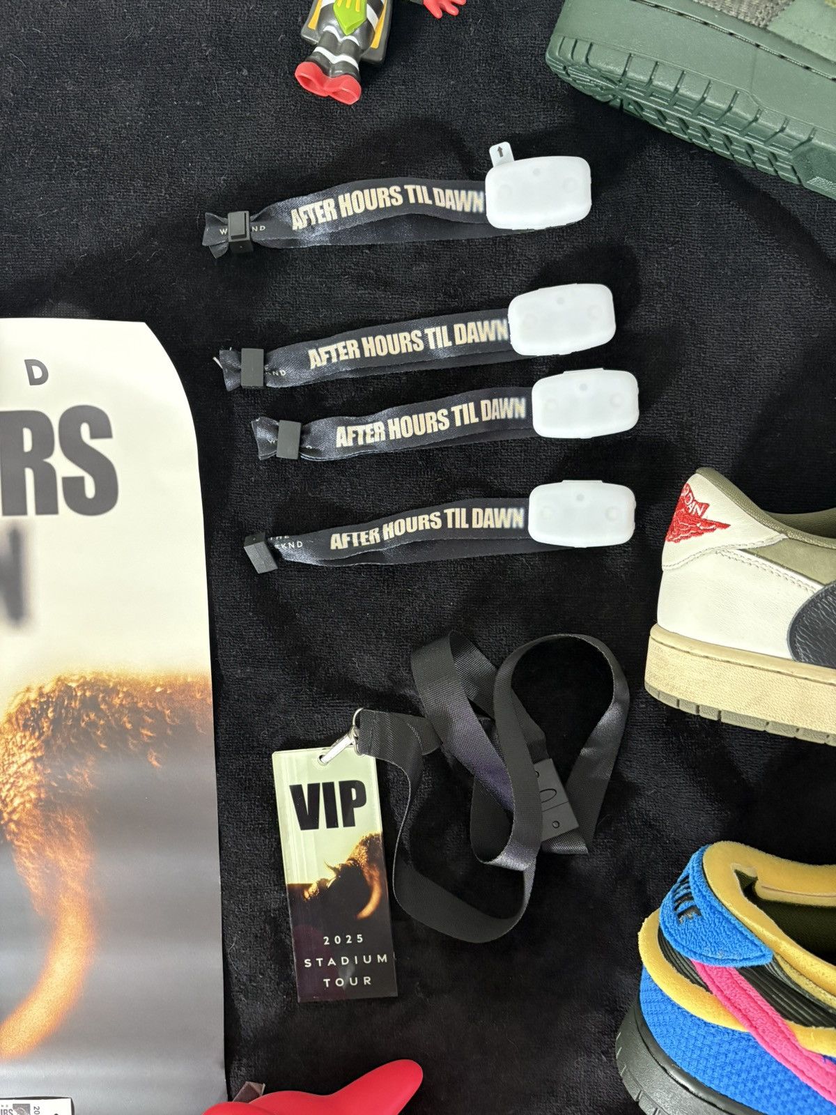 The Weeknd The Weeknd After Hours Till Dawn VIP Package Size ONE SIZE - 3 Thumbnail