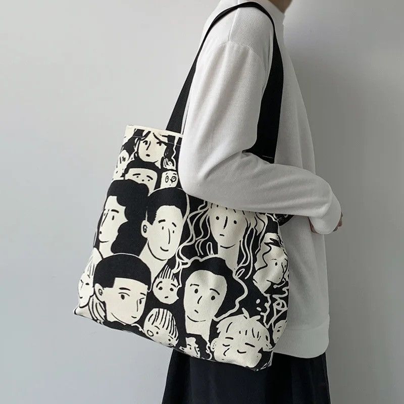 Japanese Brand Fashion y2k unisex cartoon portrait canvas tote bag Size ONE SIZE - 1 Thumbnail