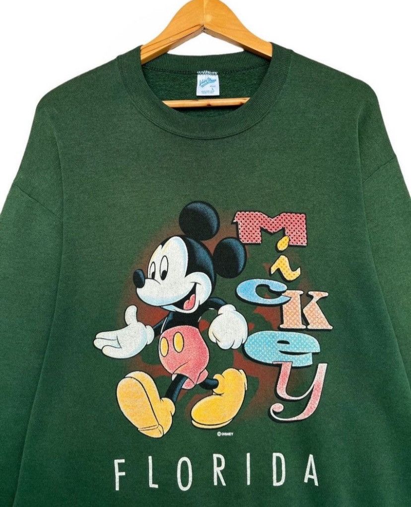 Vintage Vintage 90s Mickey Mouse Forest Green Sweatshirt Size Large Size US L / EU 52-54 / 3 - 5 Thumbnail